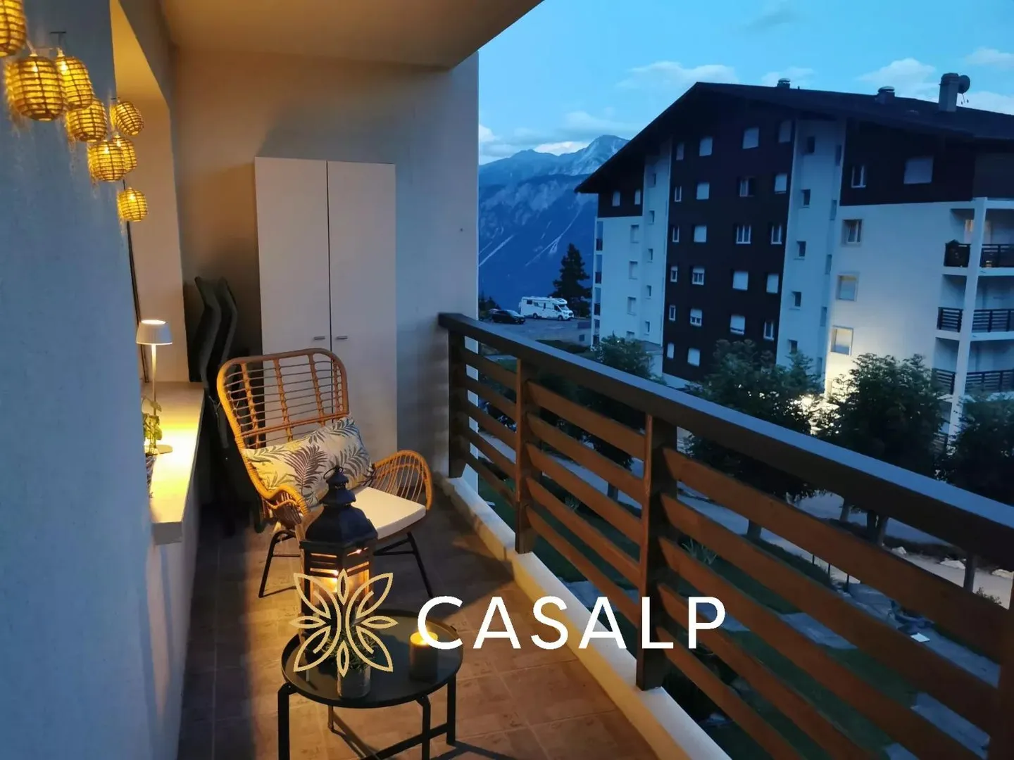 Appartement ensoleillé avec grand balcon - Photo 10 sur 13