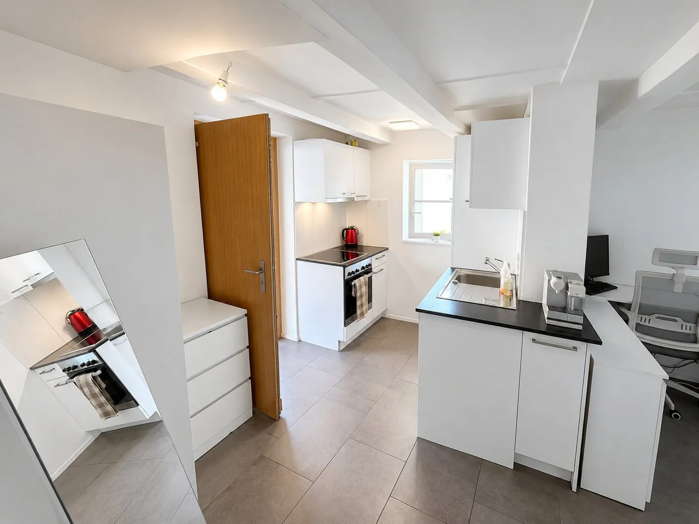 Charmante Wohnung mit Garten - Foto 3 von 10