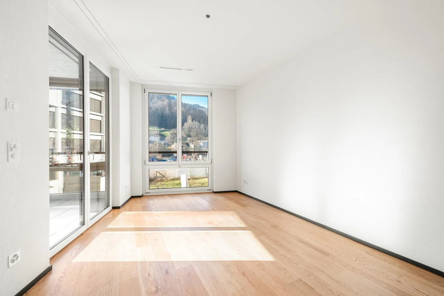 Moderne Wohnung am Stadtrand von Zürich - Photo 2 of 6