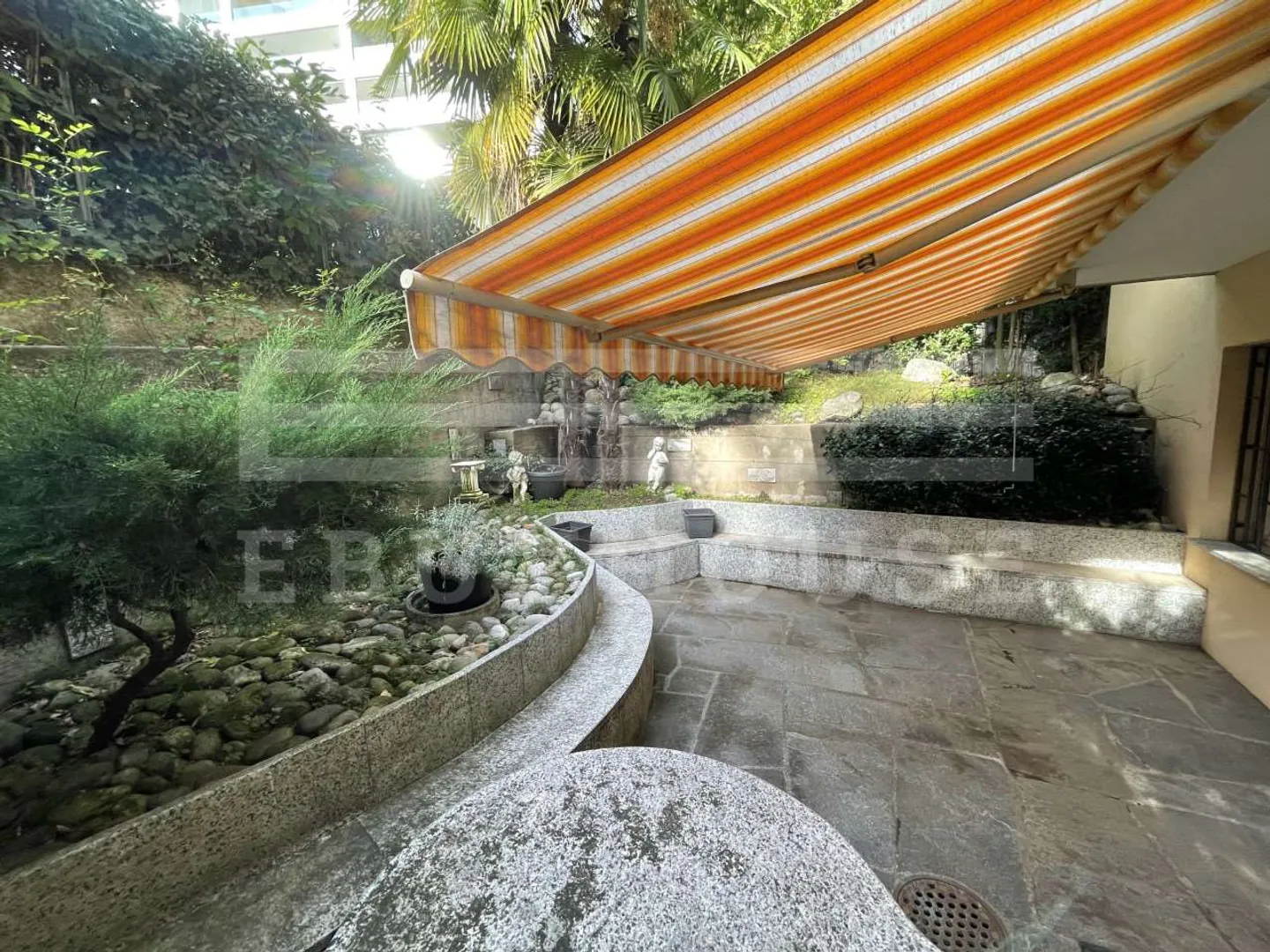 Charmante Wohnung mit Garten - Foto 8 von 9