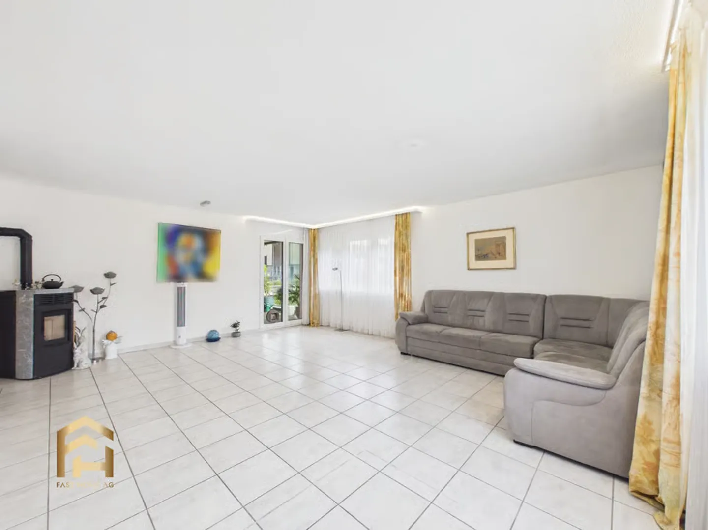 Vivere tranquillo a Brigerbad appartamento ristrutturato di 3,5 locali con giardino d'inverno - Foto 3 di 13