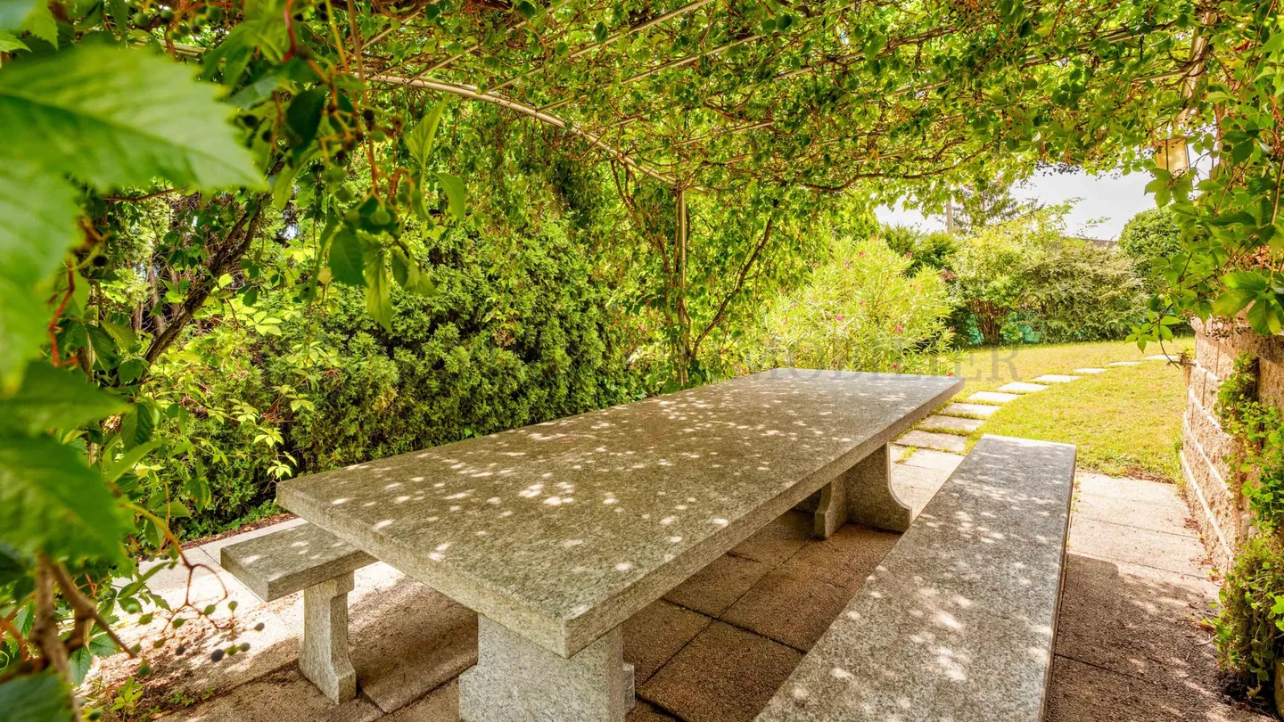 Wunderschöne Villen mit Privatgärten - Foto 1 von 7