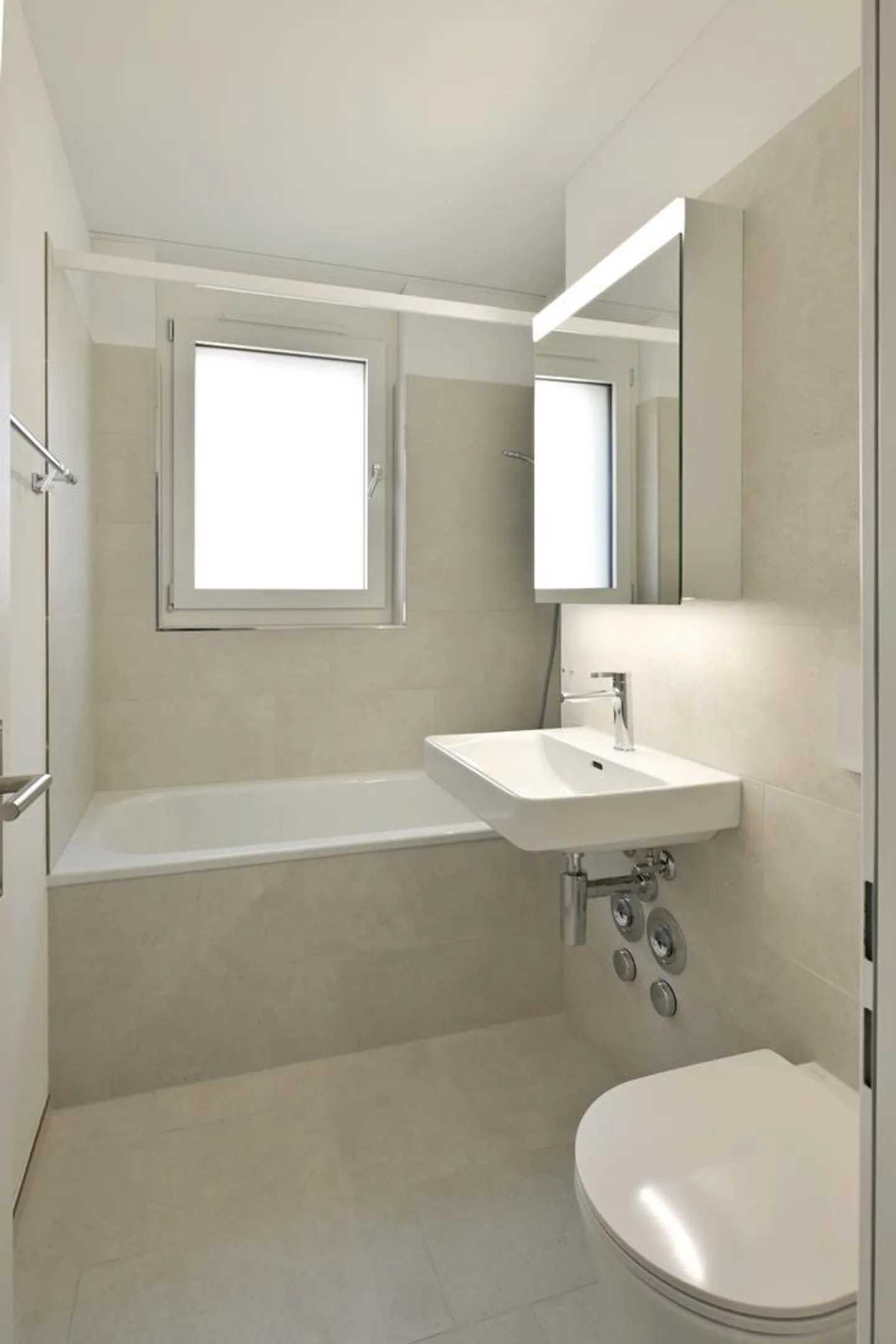 Appartement récemment rénové - Photo 7 sur 8
