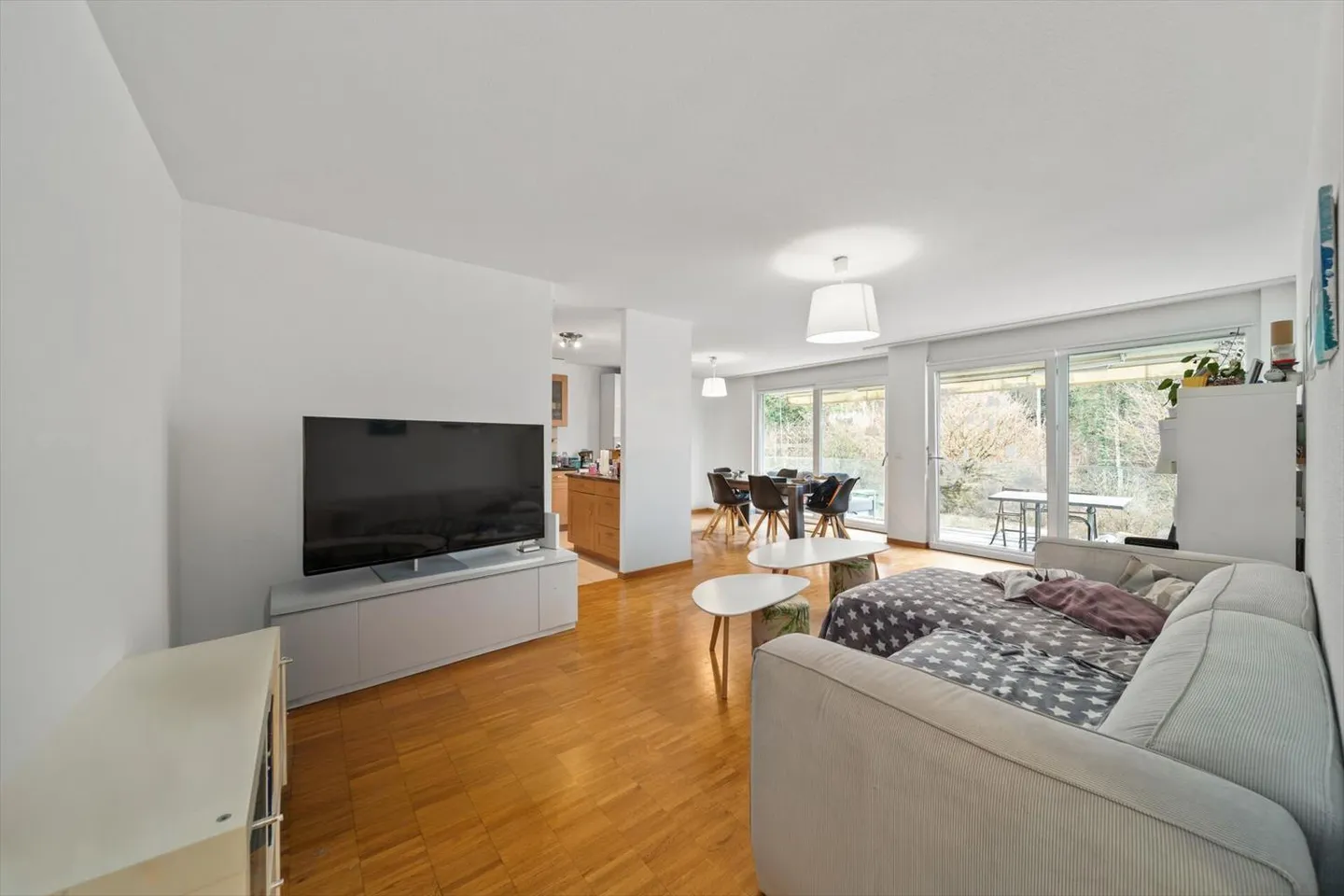 Bel appartement de 4,5 pièces au sein d'un quartier résidentiel de Clarens/Montreux - Photo 1 sur 8