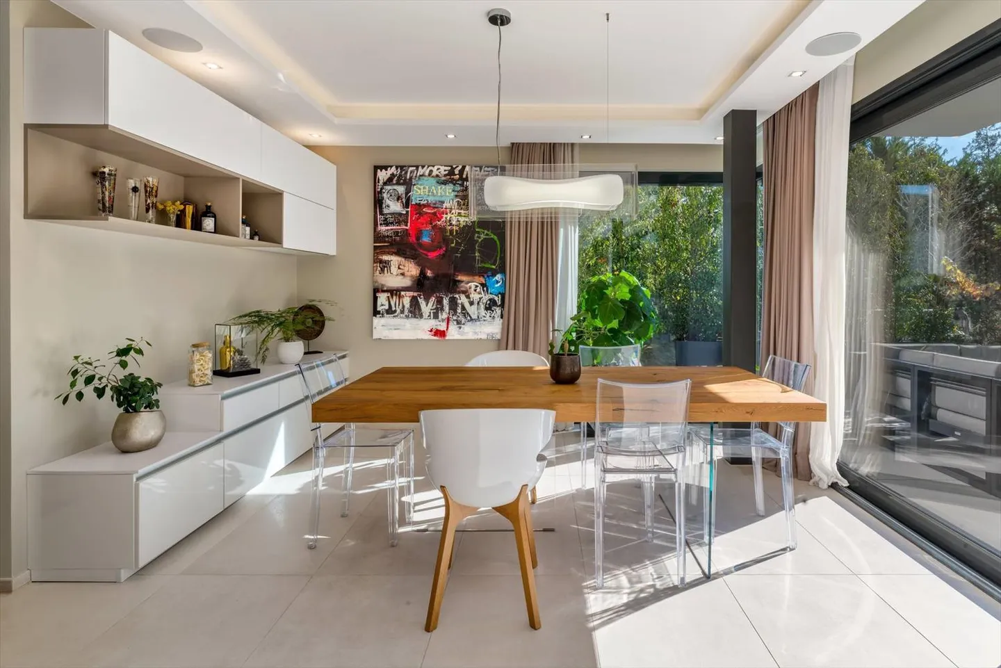 Wunderschöne zeitgenössische Villa von sehr hoher Qualität, Minergie. Exklusiv! - Foto 3 von 13