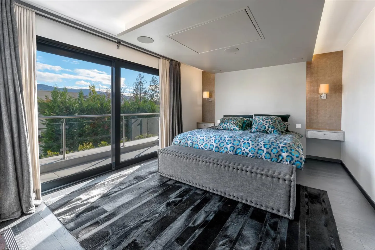 Wunderschöne zeitgenössische Villa von sehr hoher Qualität, Minergie. Exklusiv! - Foto 6 von 13