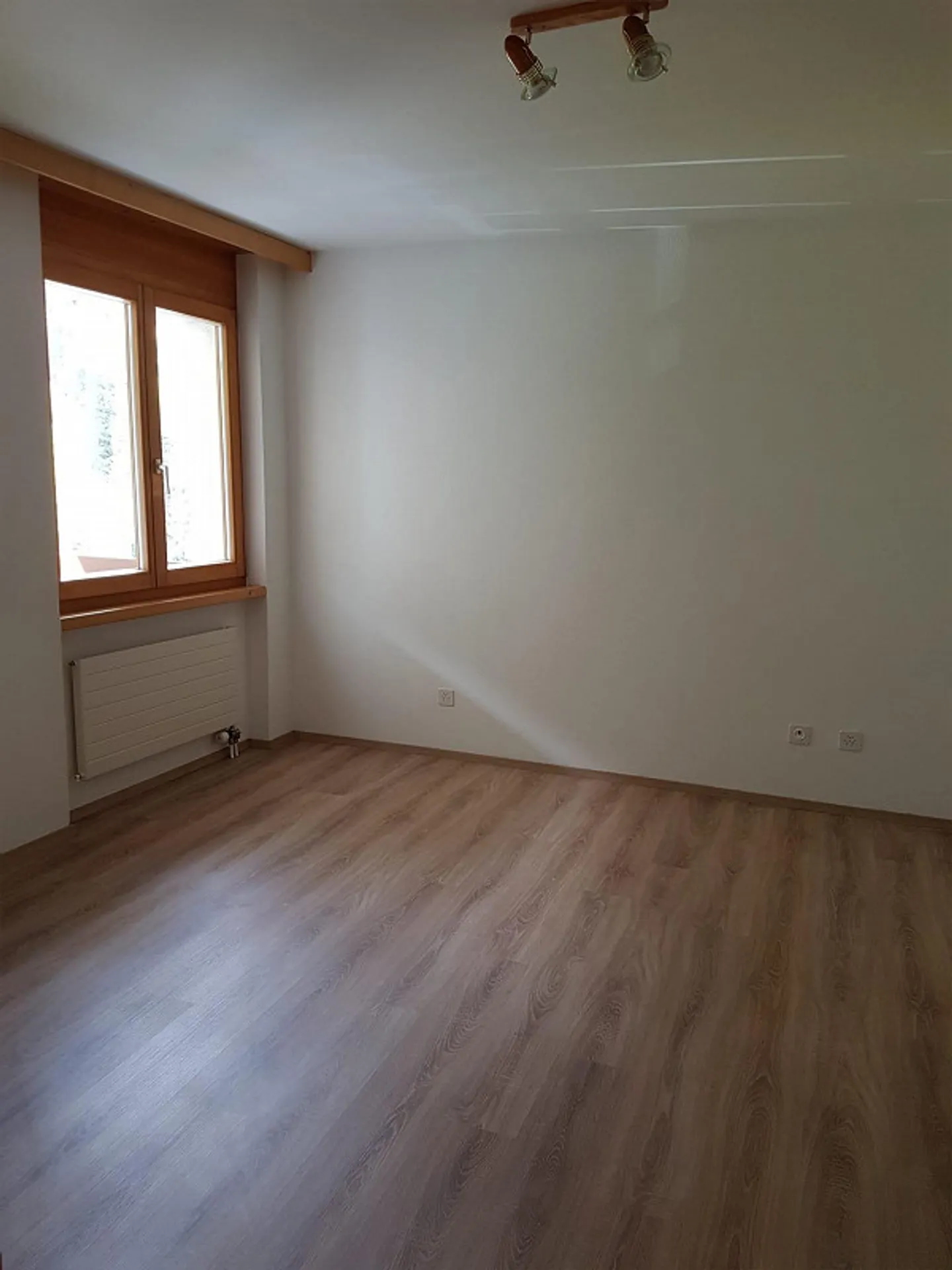 Bright 2.5-room apartment in Samnaun-Compatsch with magnificent mountain view - Photo 6 of 6