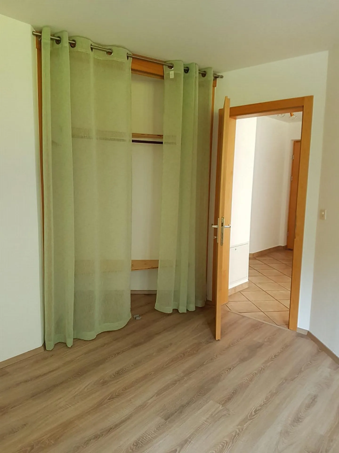 Bright 2.5-room apartment in Samnaun-Compatsch with magnificent mountain view - Photo 5 of 6