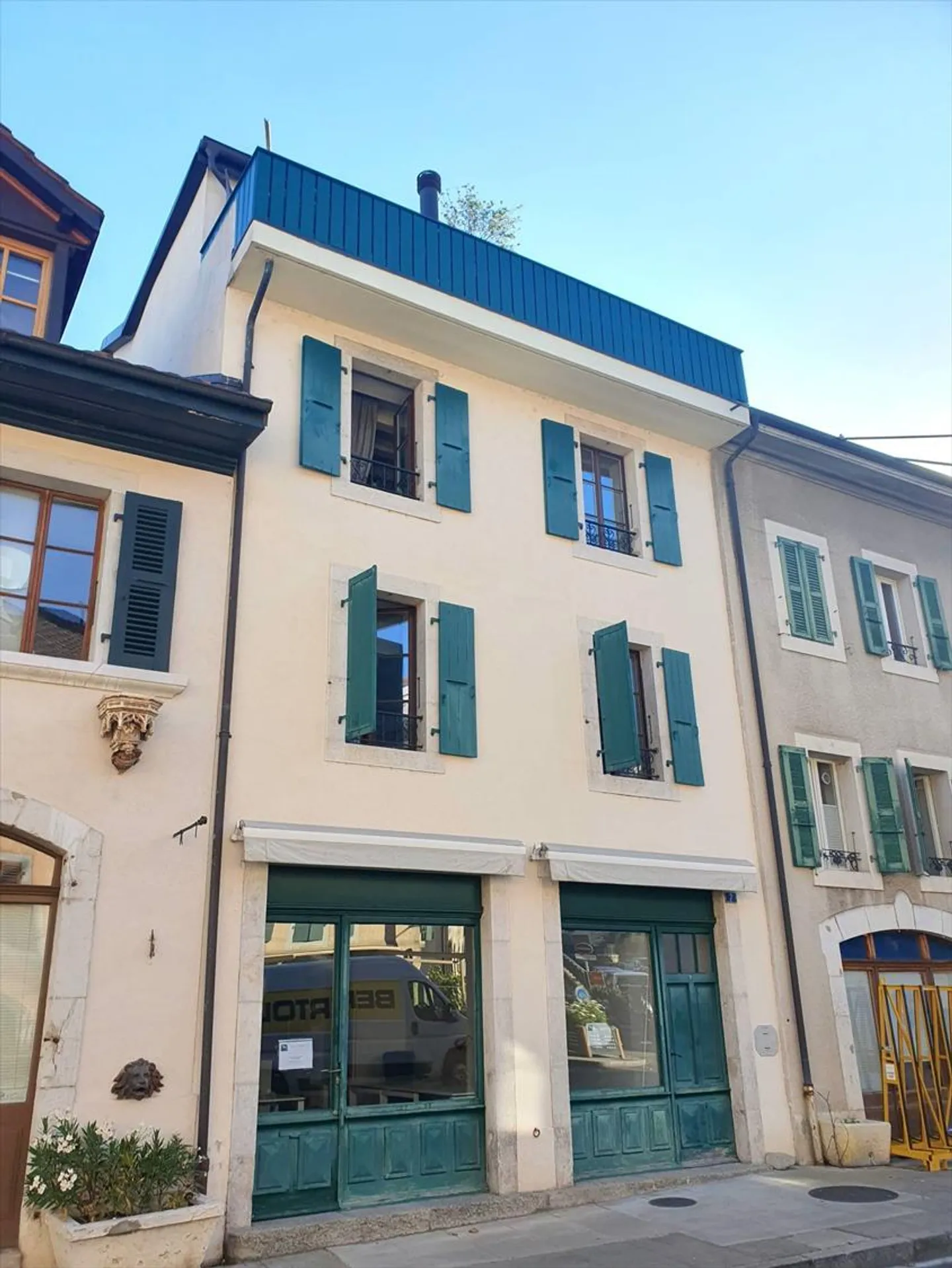 Edificio residenziale - Foto 3 di 3