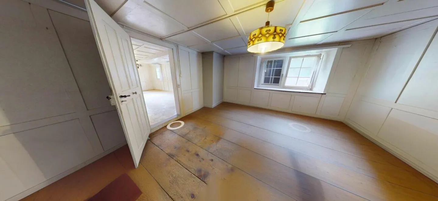 Mehrfamilienhaus mit Entwicklungspotenzial - Foto 12 von 19