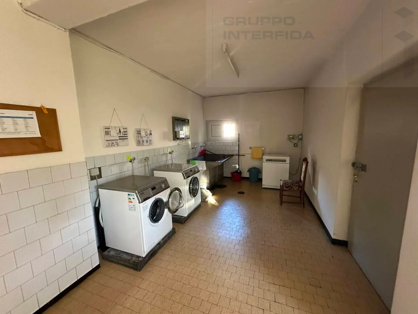 2.5 ROOMS RENOVATED - Photo 10 of 11