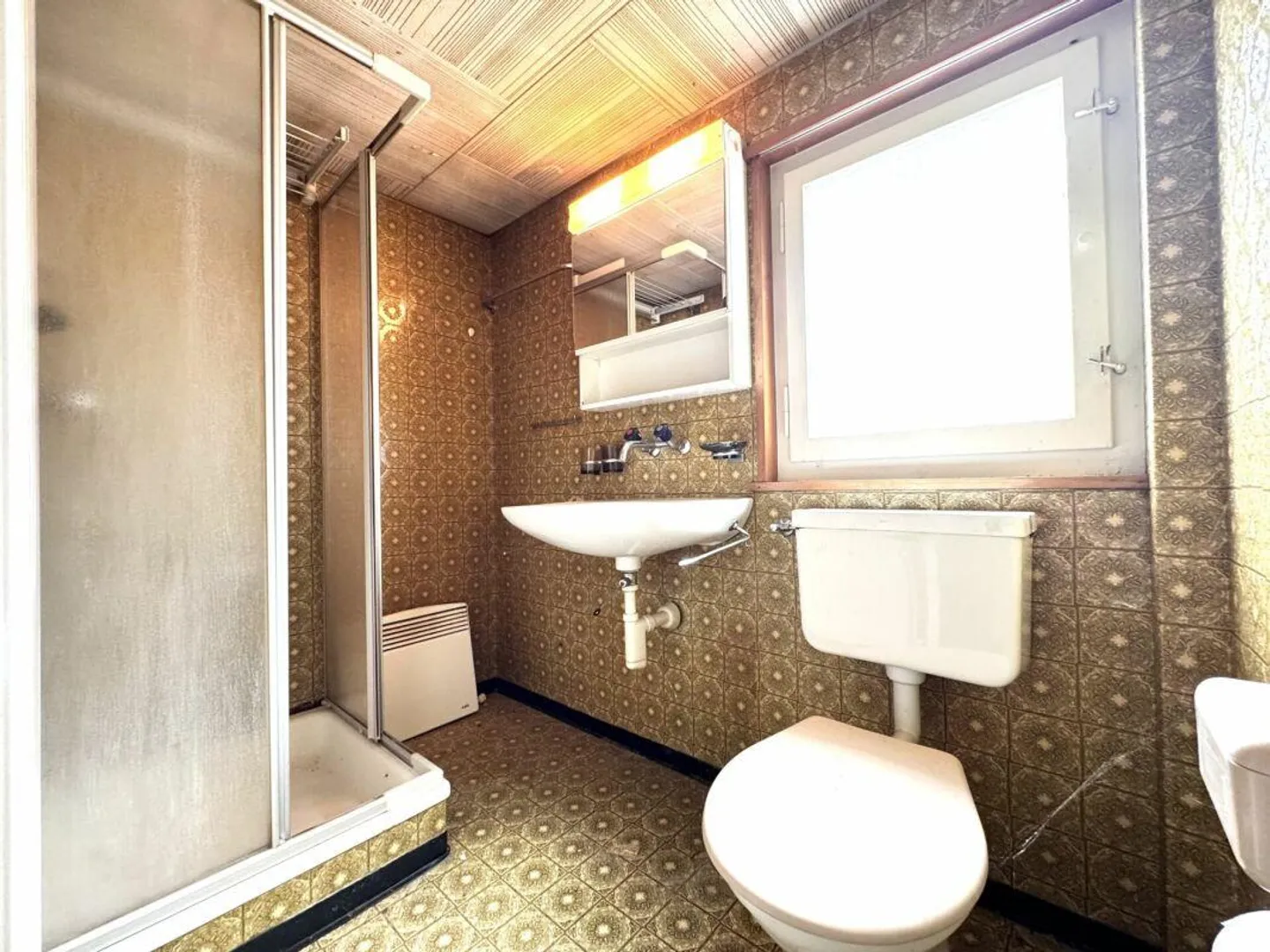 Mehrfamilienhaus mit Entwicklungspotenzial - Foto 15 von 19