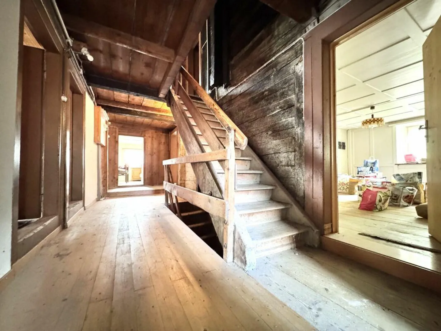 Mehrfamilienhaus mit Entwicklungspotenzial - Foto 16 von 19