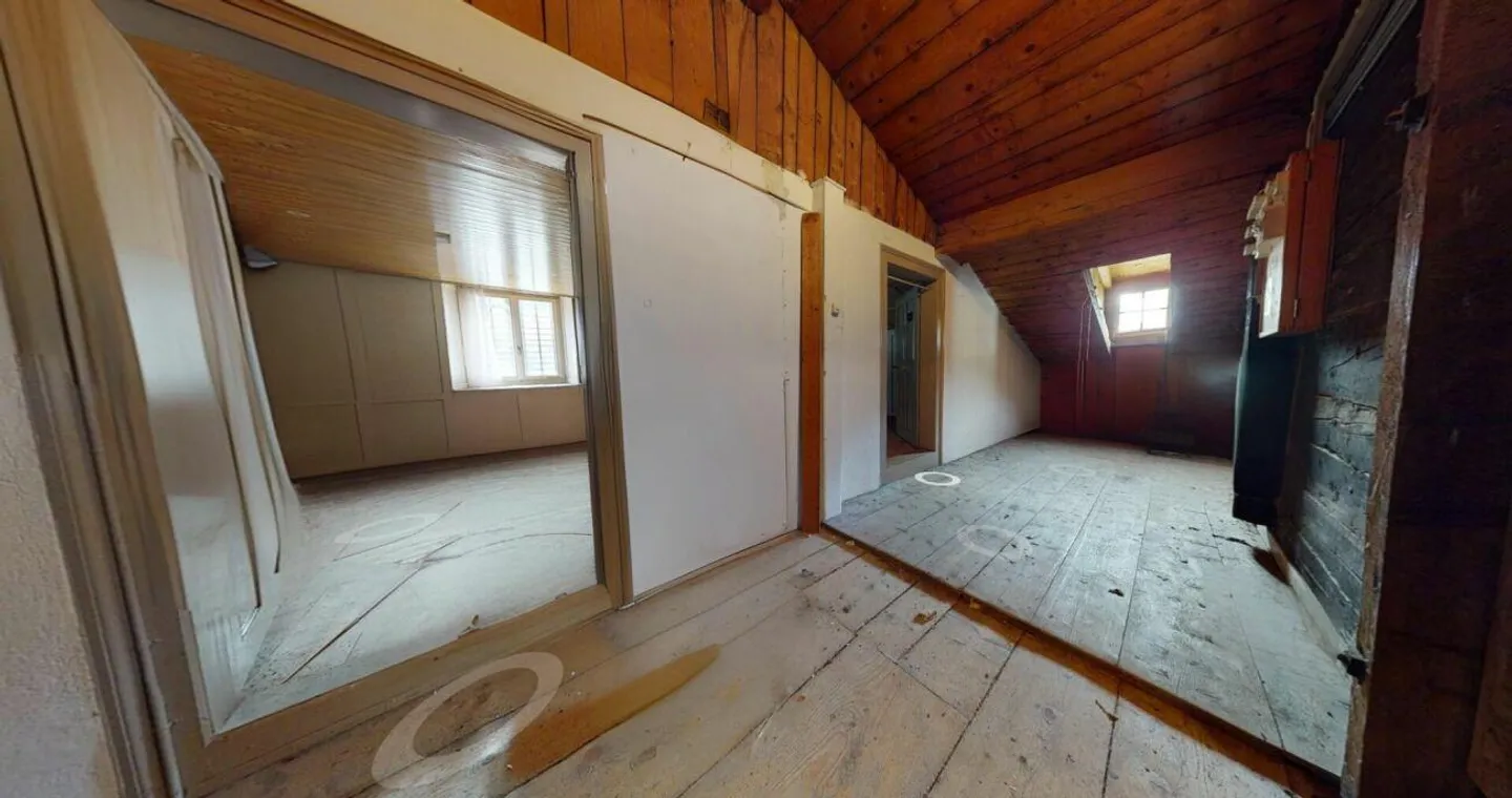 Mehrfamilienhaus mit Entwicklungspotenzial - Foto 17 von 19