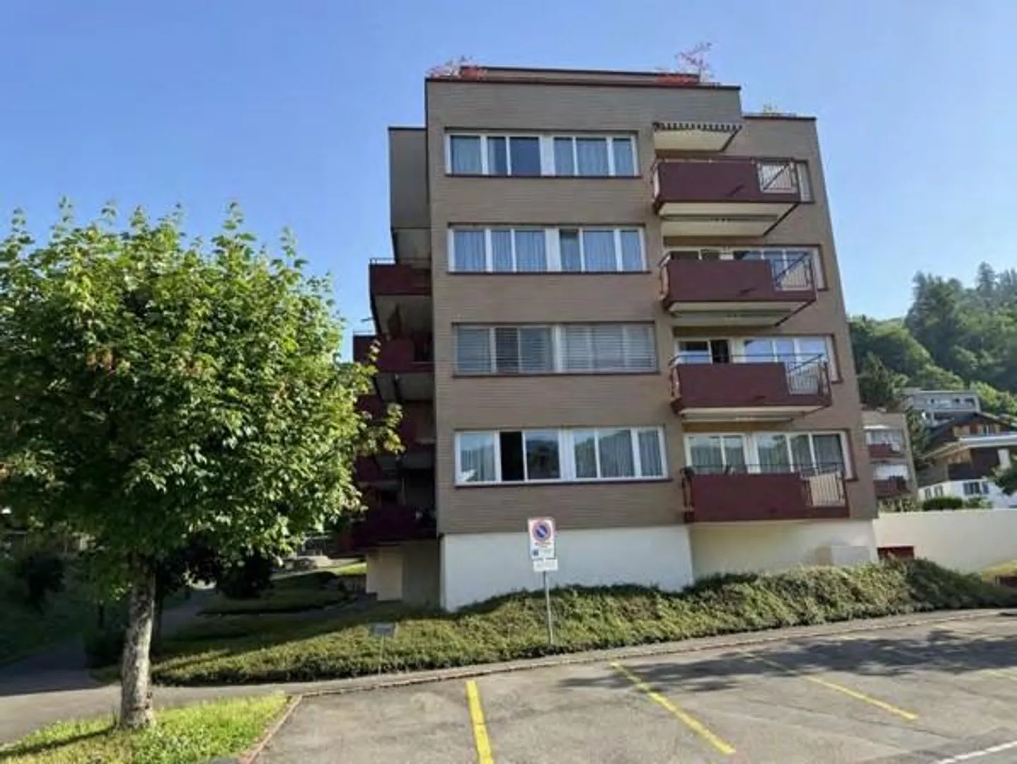 Appartement lumineux de 1,5 pièce au 4ème étage - Photo 1 sur 10