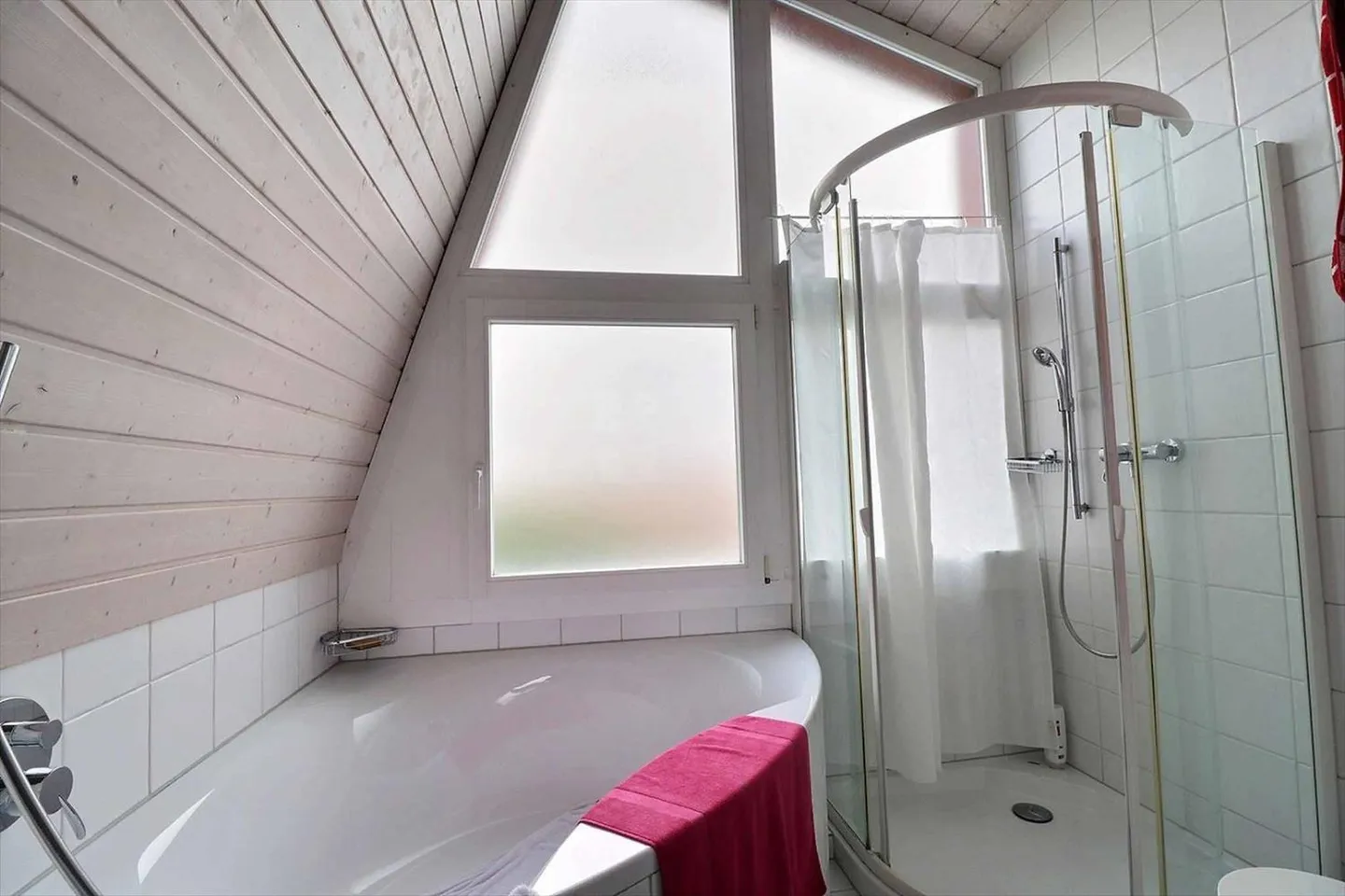 Einzigartige 7,5-Zimmer-Villa - Einzigartig ! Moderne Architekten-Villa, mit Blick auf den See und den Mont Blanc - Foto 7 von 9