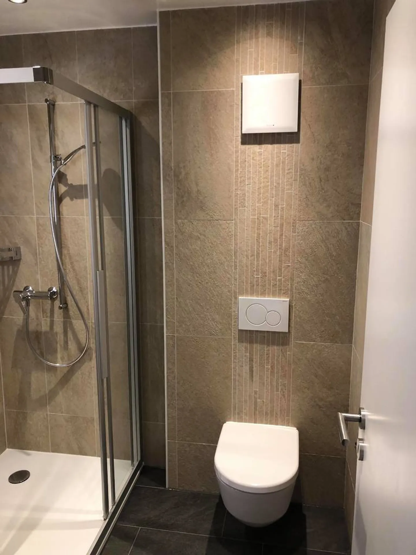 FOR RENT - 28 M2 STUDIO IN NEW BUILDING - 1008 PRILLY - Photo 5 of 5