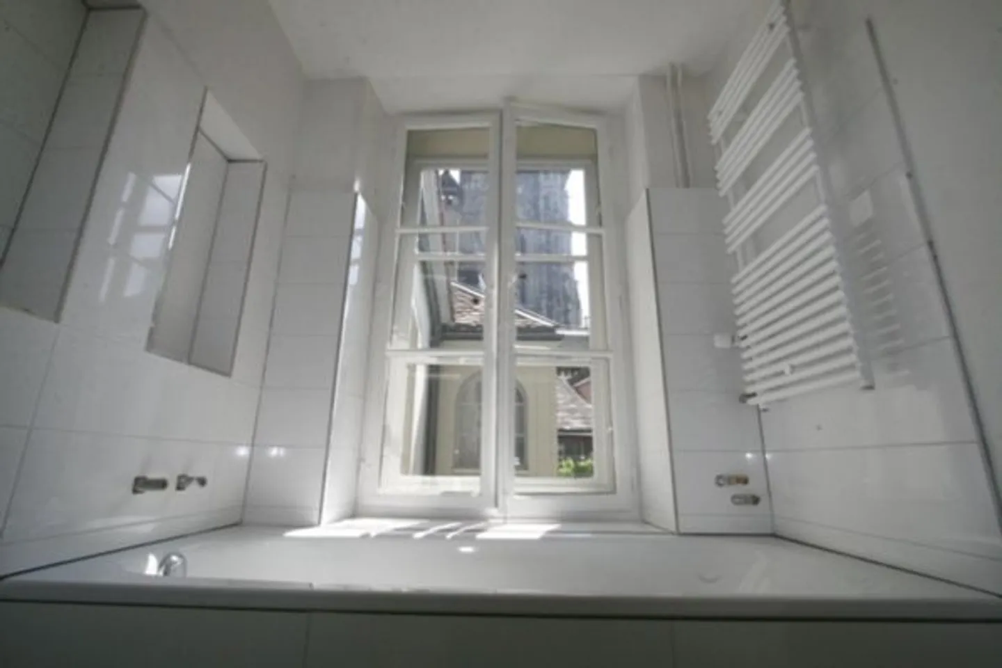 Vivre au cœur de la vieille ville de Berne avec terrasse privée - Photo 7 sur 9
