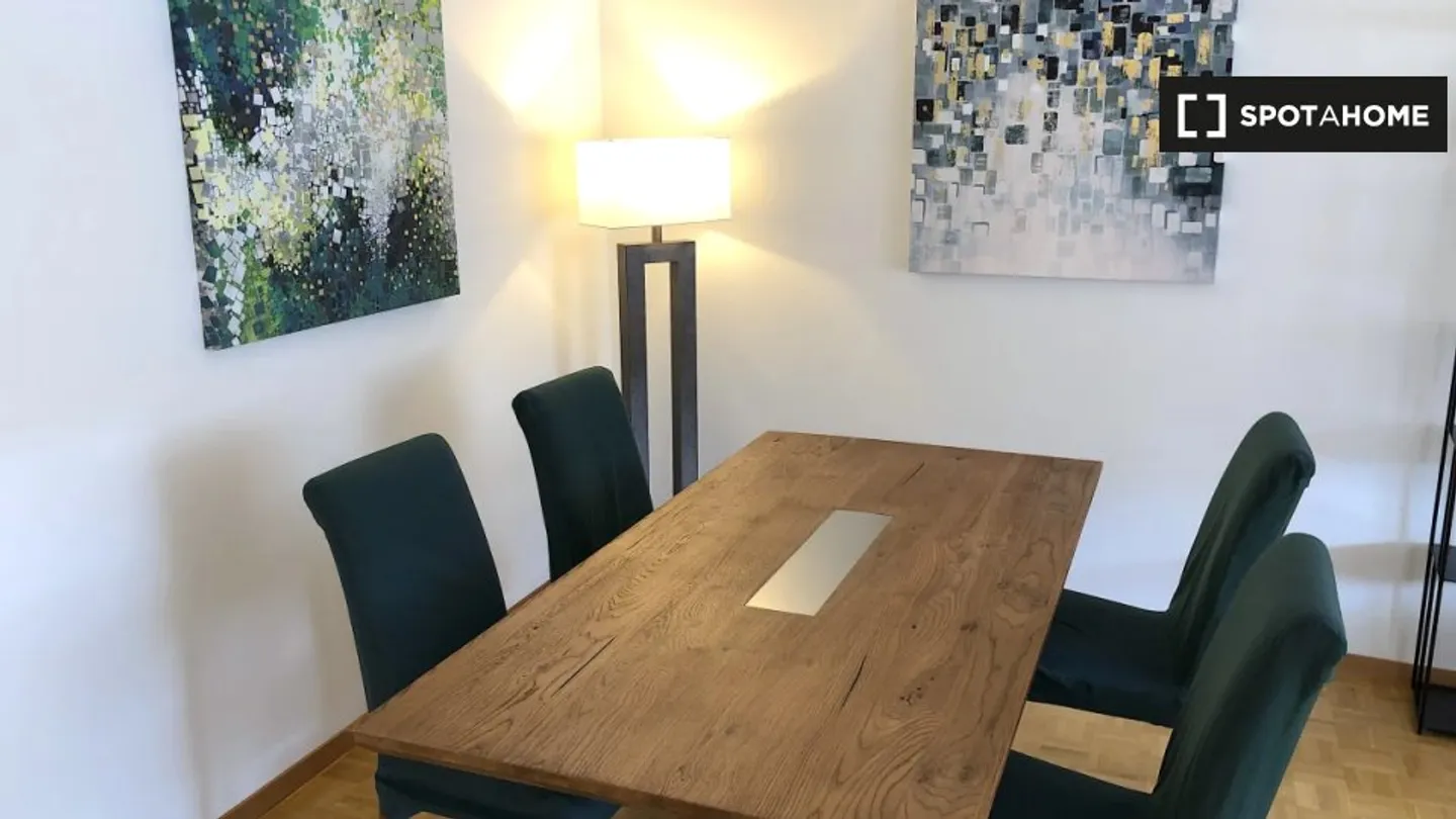 Discover, visit and rent your new home online with full confidence. - Photo 2 of 8