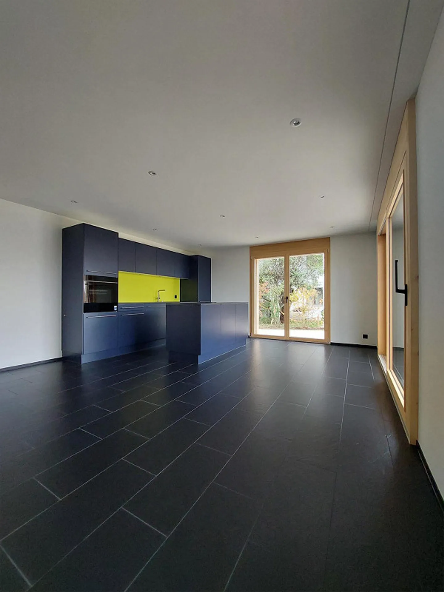 Appartamento 3.5 locali con area esterna (residenza principale) - arredato/non arredato - Foto 3 di 9