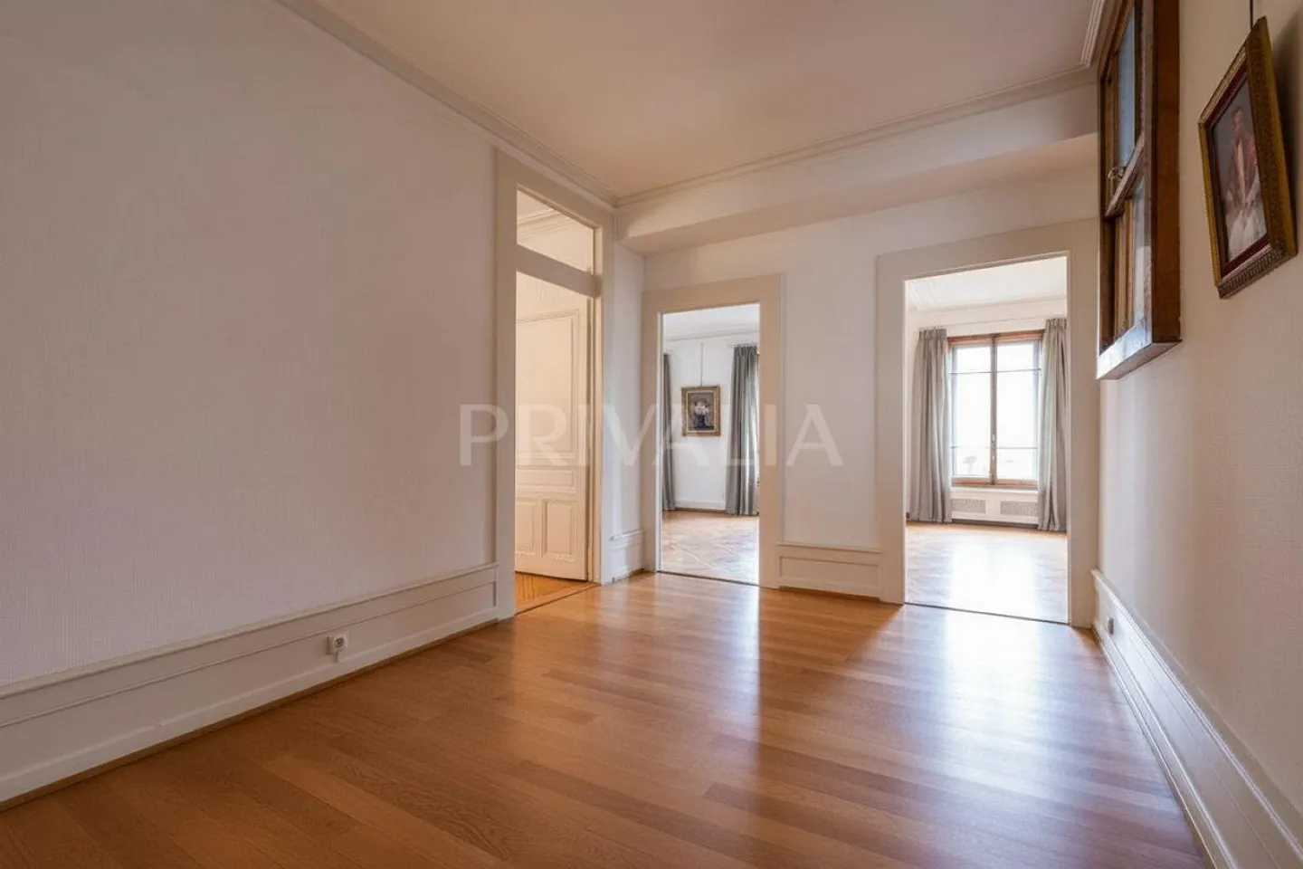 Maison de ville élégante à Genève - Photo 4 sur 5