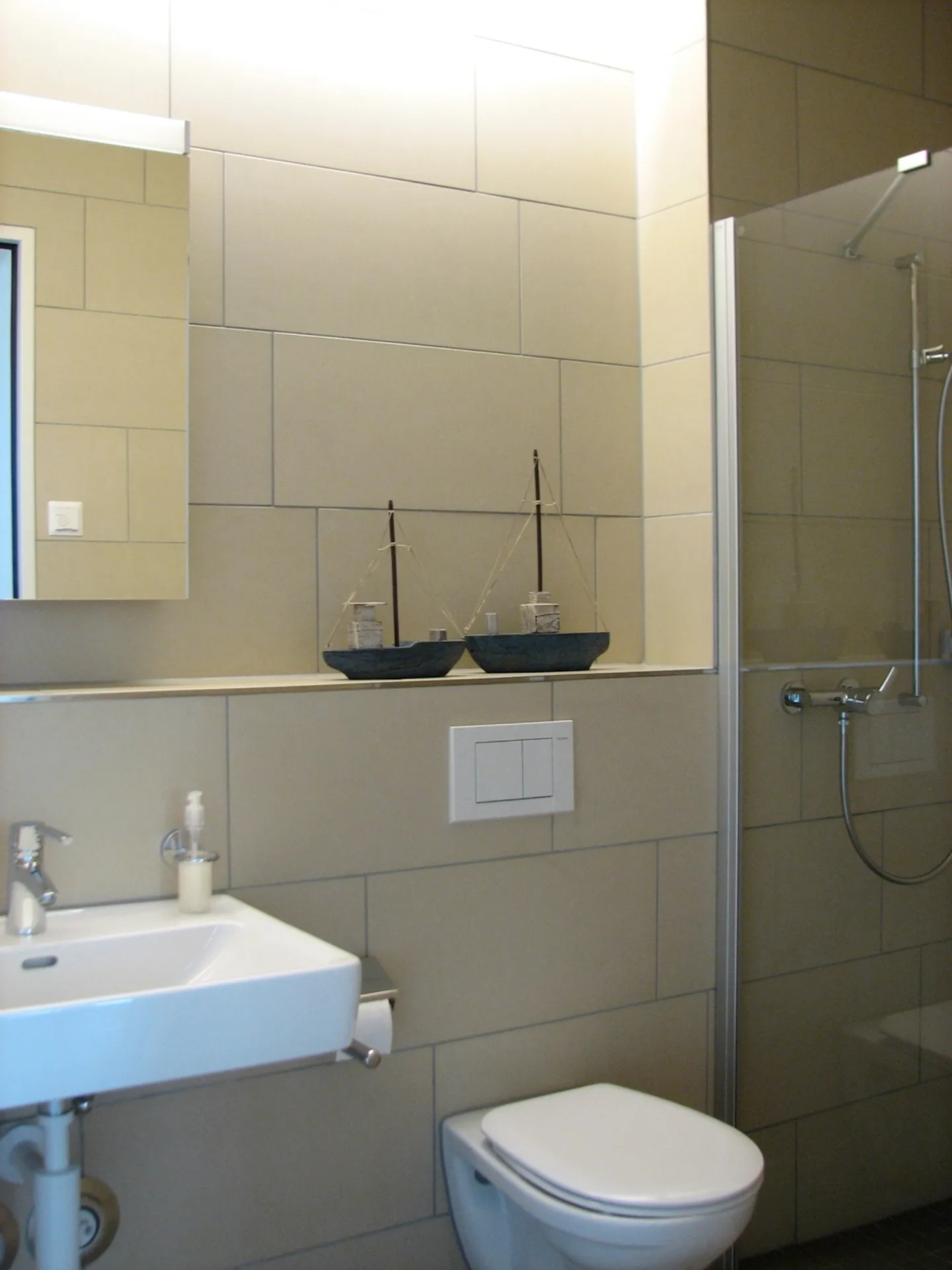 Appartement moderne avec vue imprenable - Photo 4 sur 7