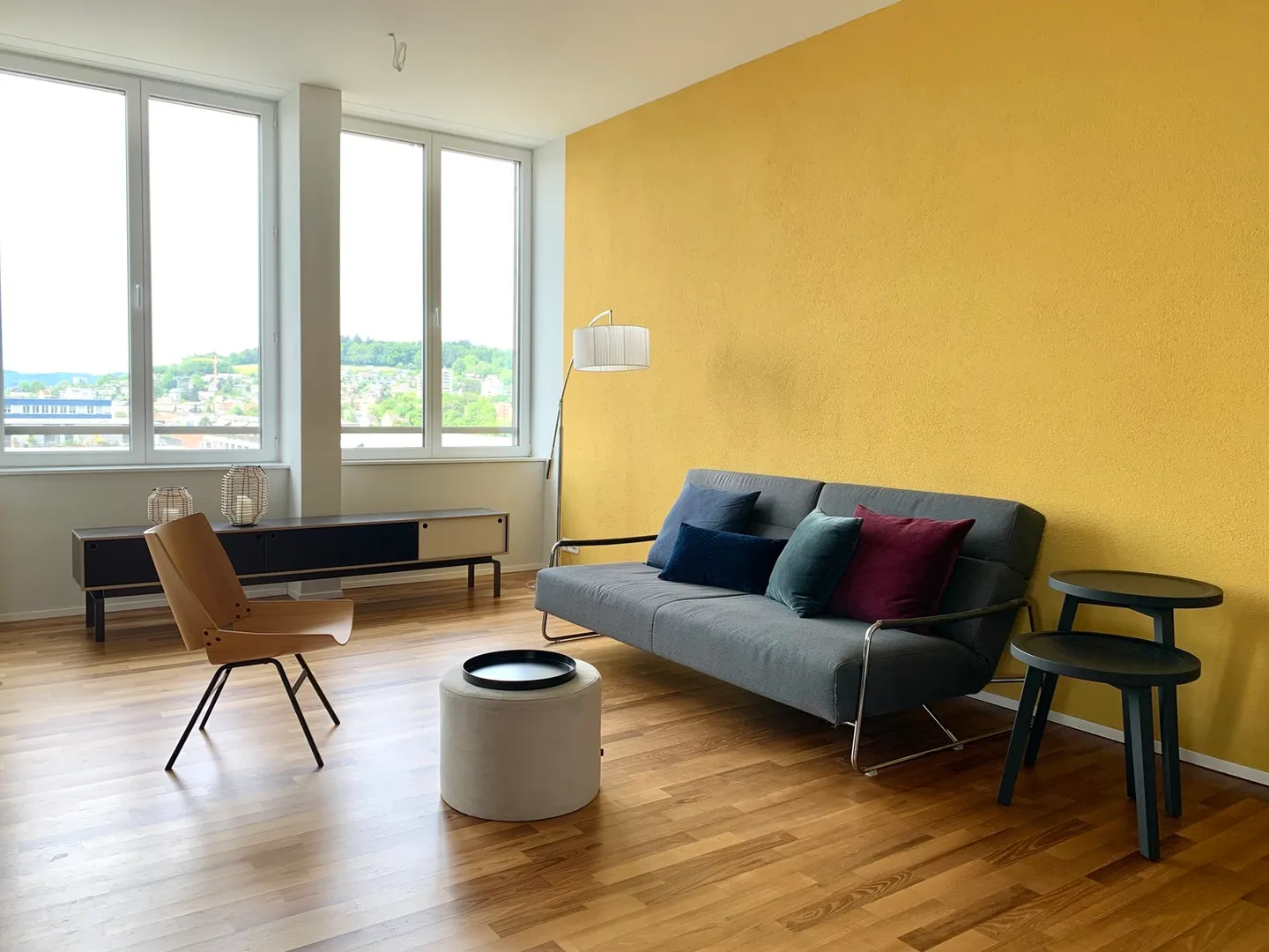 Appartement moderne avec vue imprenable - Photo 2 sur 7