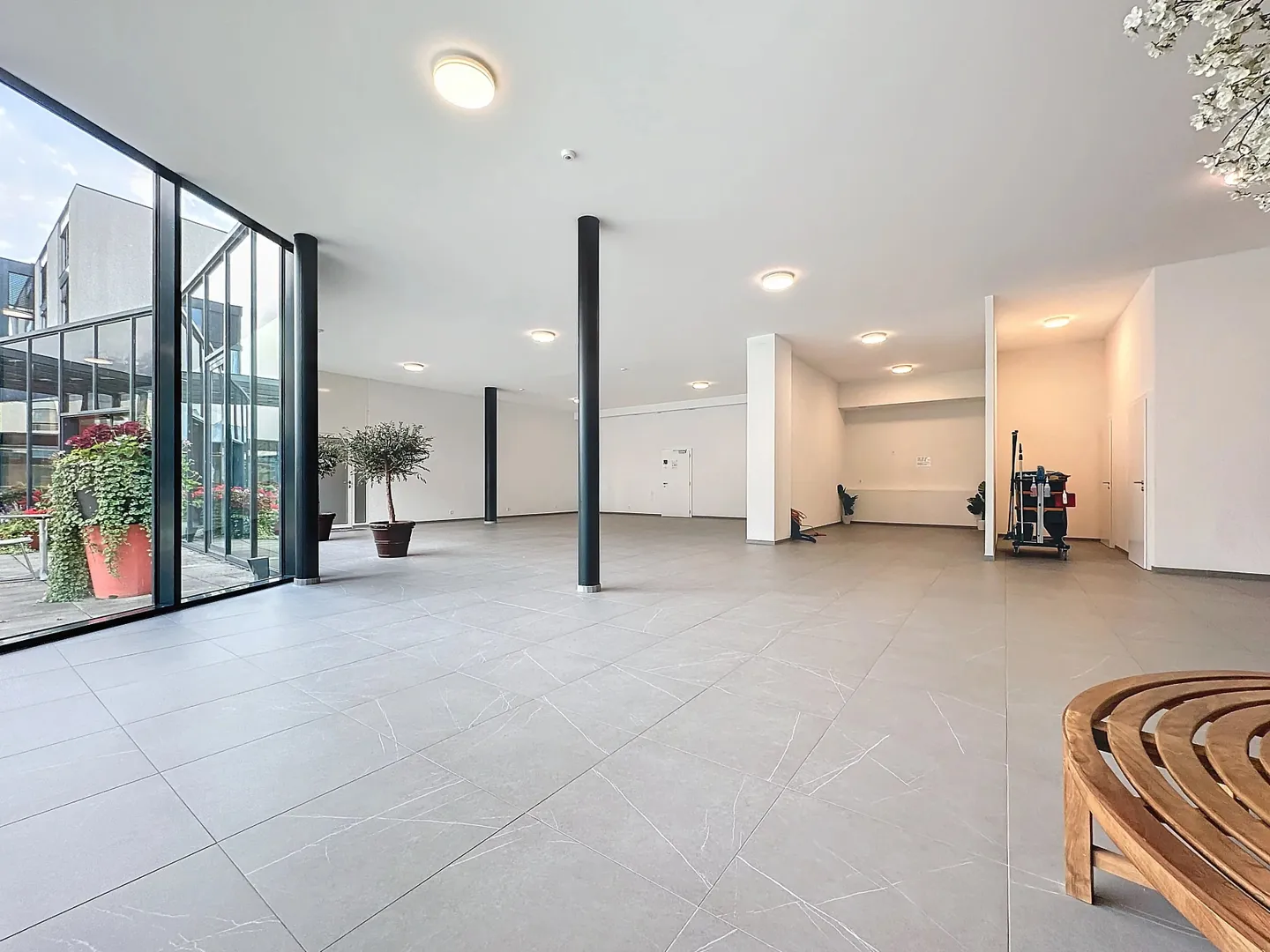 Spazio commerciale nel centro medico - Foto 4 di 5