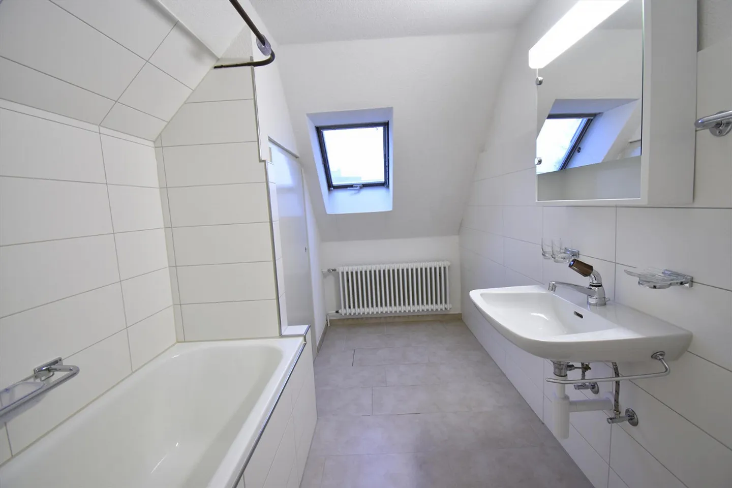 3.5-room apartment attic, Ruhberg district - Photo 4 of 4