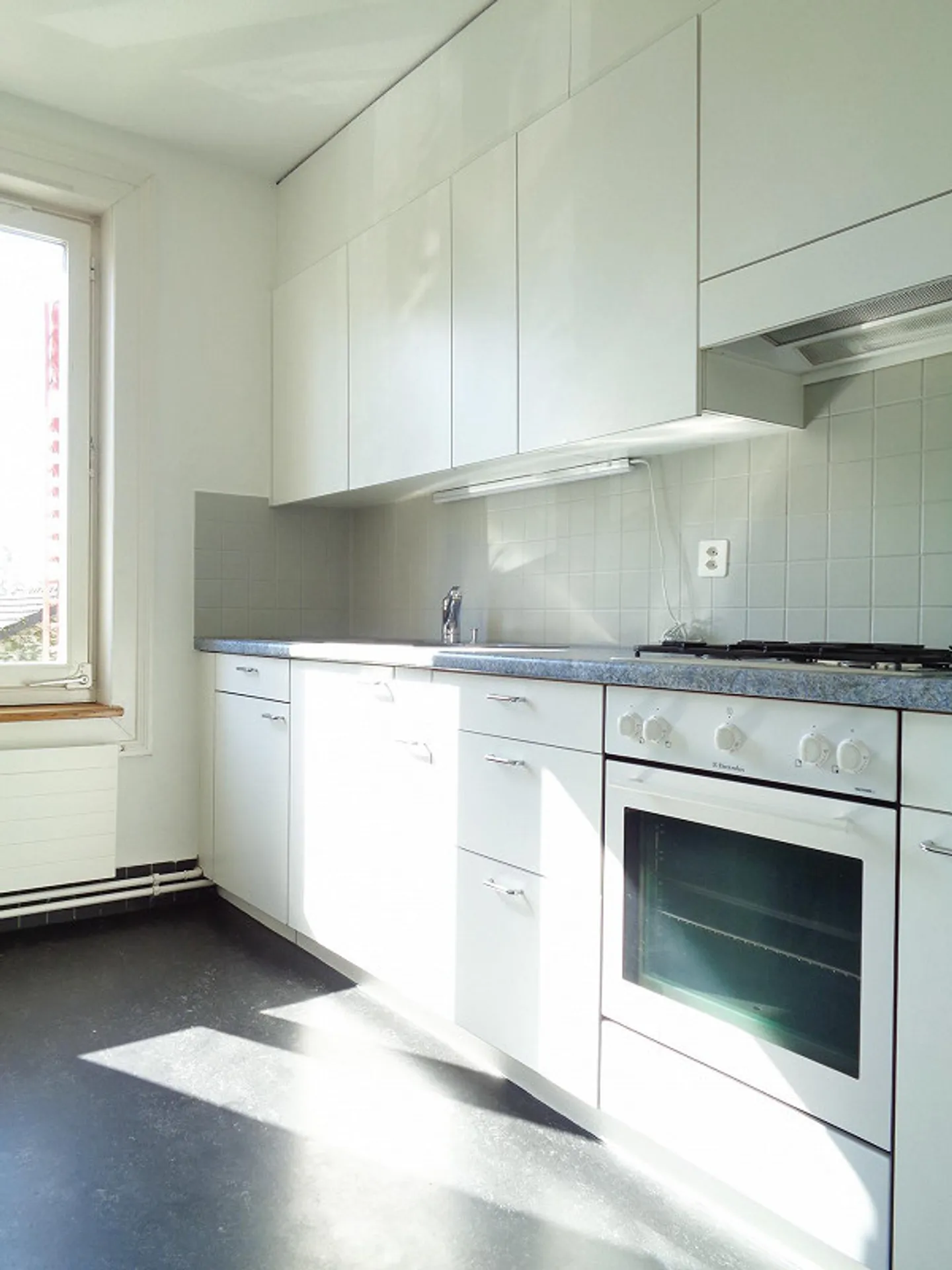 Bella appartamento di 3 stanze con balcone e utilizzo del giardino - Foto 13 di 15