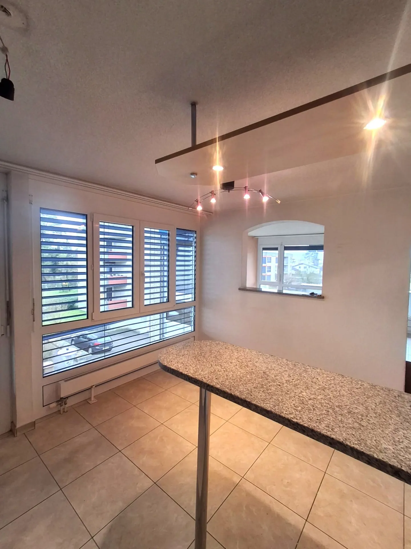 Spacious 4.5-room apartment with garage in Courroux - Photo 18 of 18