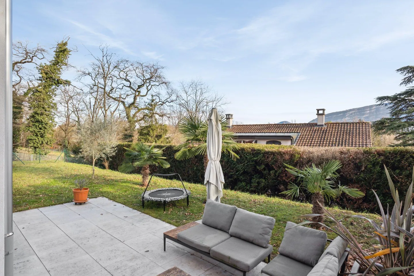 Charmant Appartement avec Jardin - Photo 4 sur 11