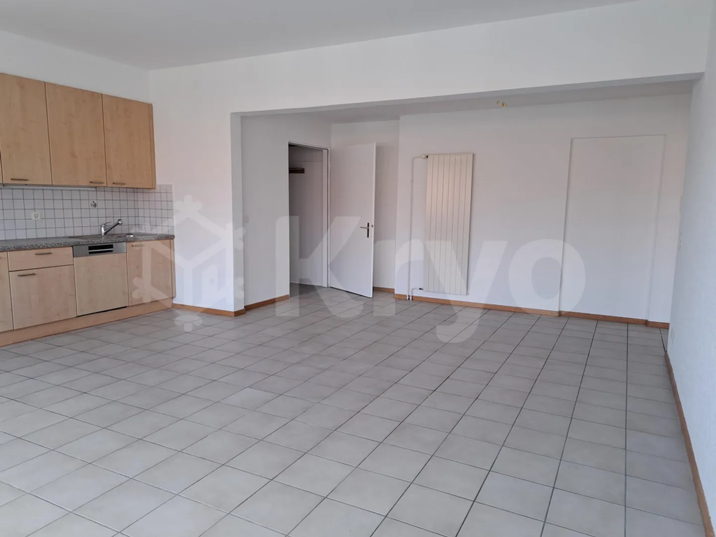 Charmante Dachwohnung - Foto 2 von 7