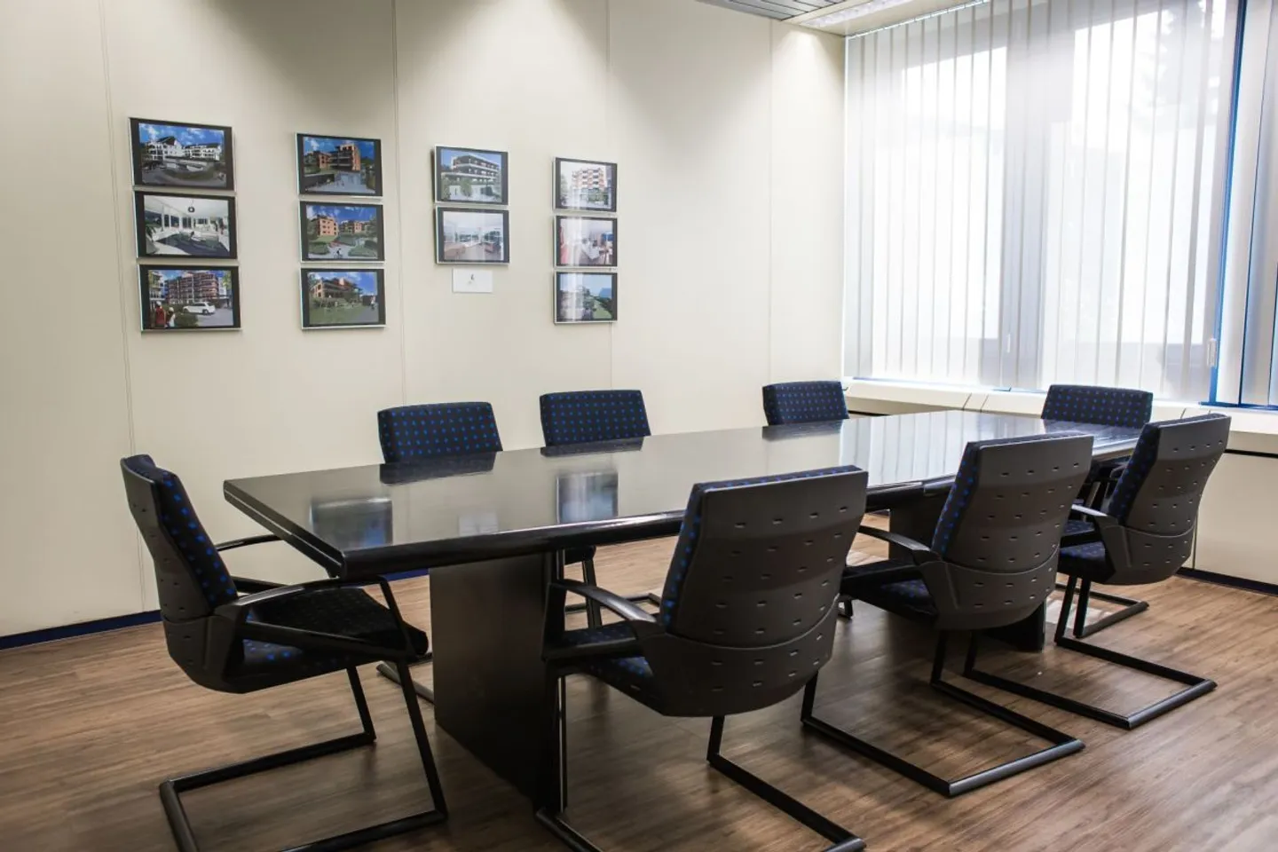 Bureau de base - Photo 4 sur 4