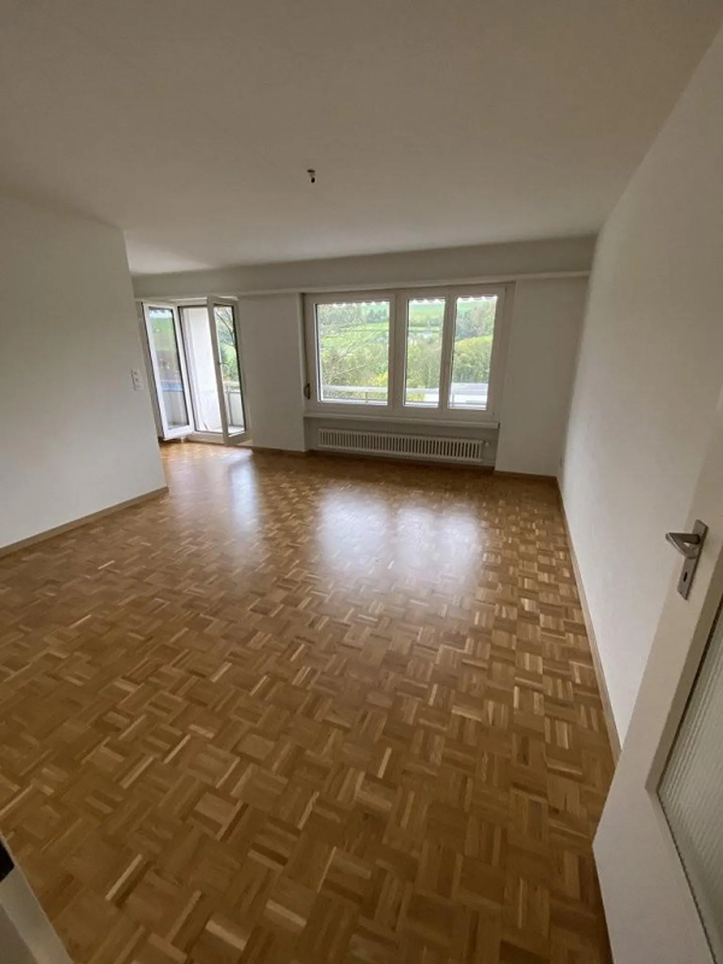 Appartamento confortevole di 1,5 stanze con balcone - Foto 3 di 7
