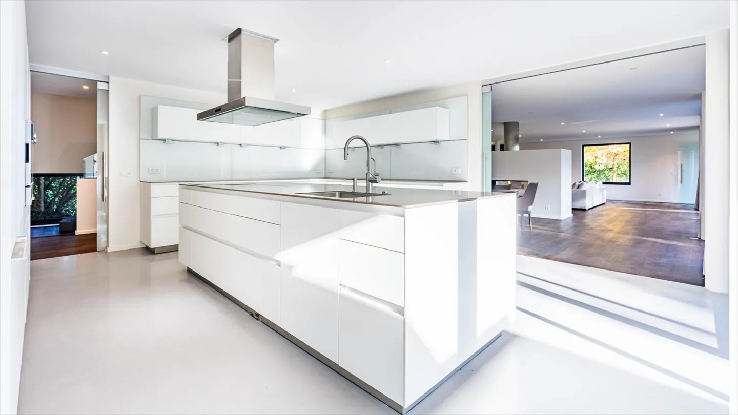 Villa 10 pièces - Photo 5 sur 11