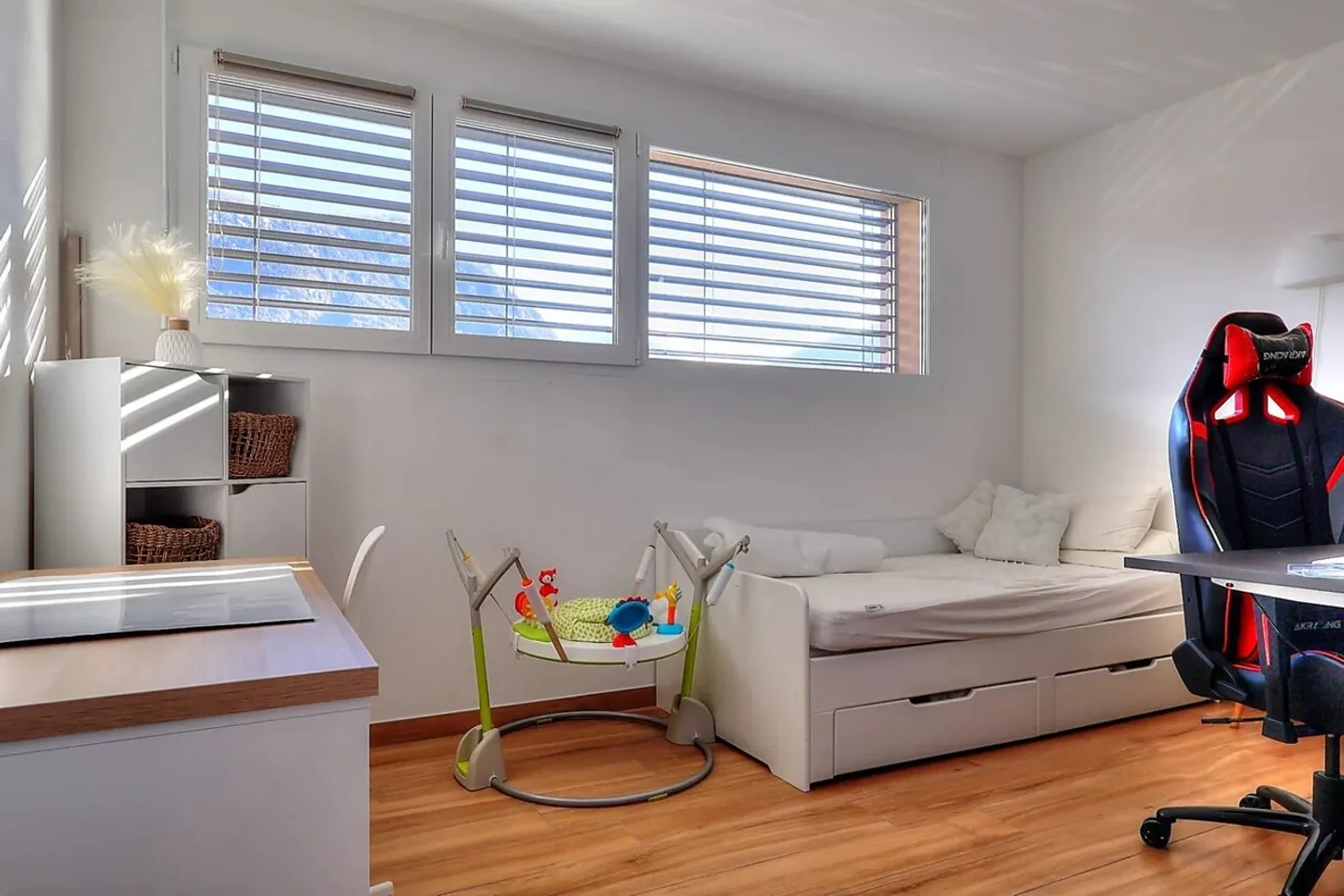 Villa moderne et lumineuse avec 4,5 pièces - Photo 8 sur 10