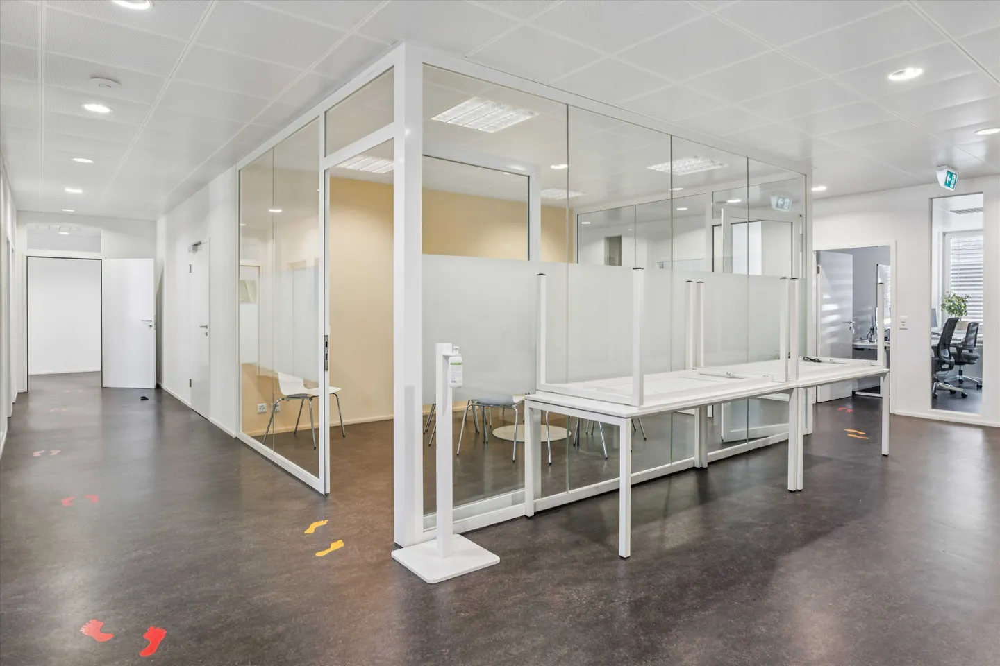 Working with Lake View: Attractive Office Space in the Heart of Horgen - Photo 6 of 6