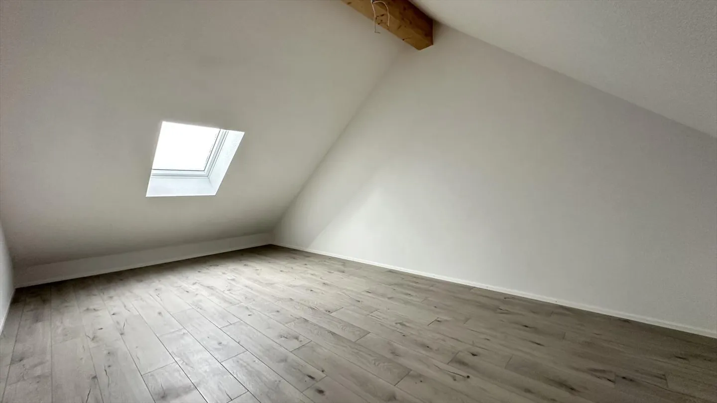 Apartment for rent - Photo 7 of 11