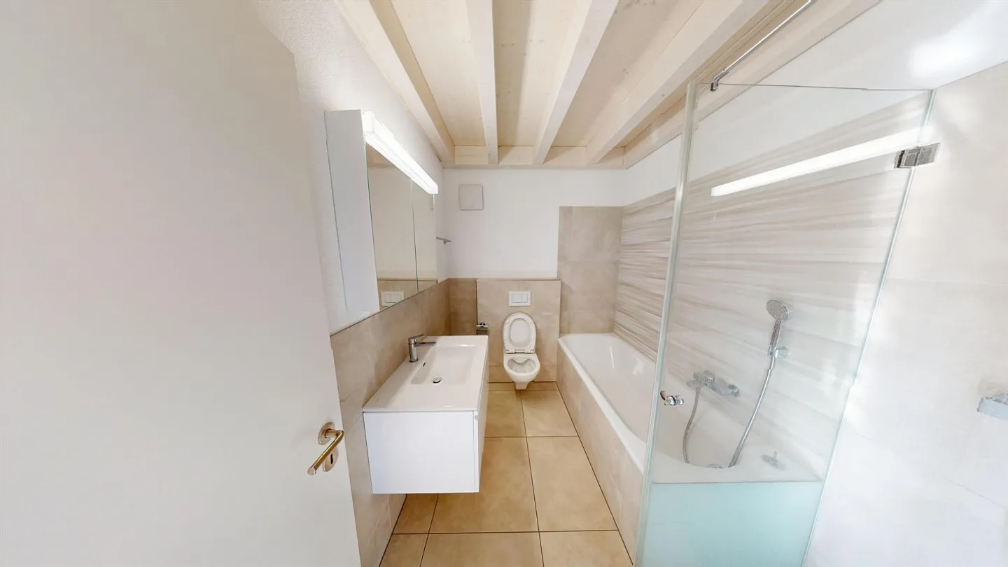 Appartement en attique de 3,5 pièces avec vue à Uhwiesen à vendre - Photo 7 sur 13