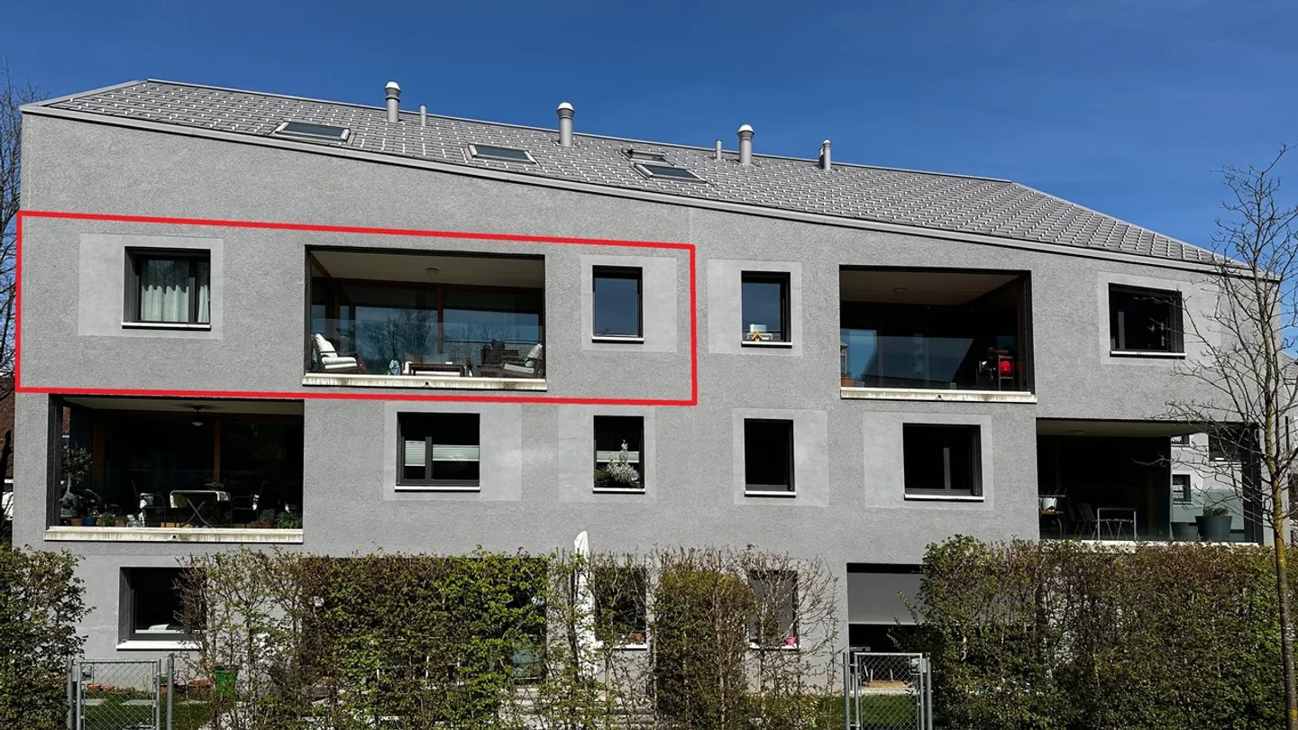 Moderno appartamento di 4,5 stanze con posto auto in diritto di costruzione - Foto 13 di 13
