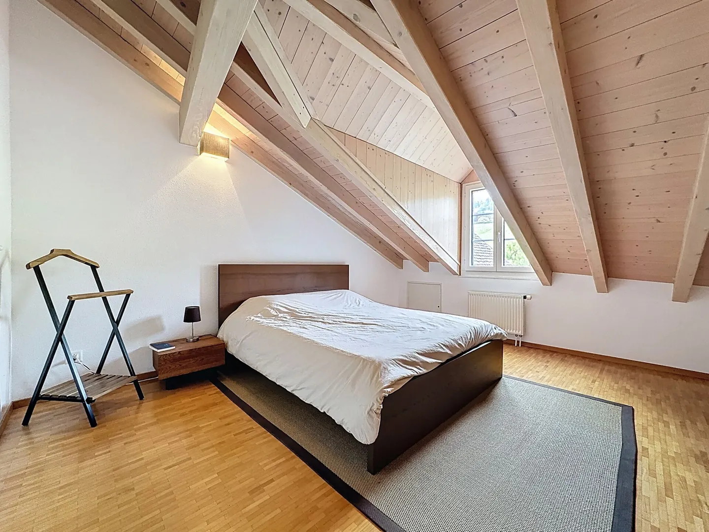DUPLEX DI CARATTERE RINNOVATO NEL CUORE DI FÉCHY-DESSUS - Foto 16 di 18