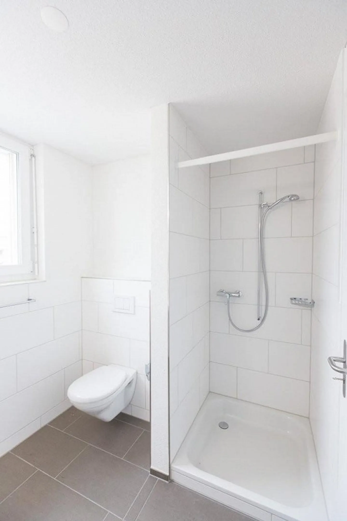 Magnifique appartement de 4,5 pièces avec tour de lavage - Photo 6 sur 9