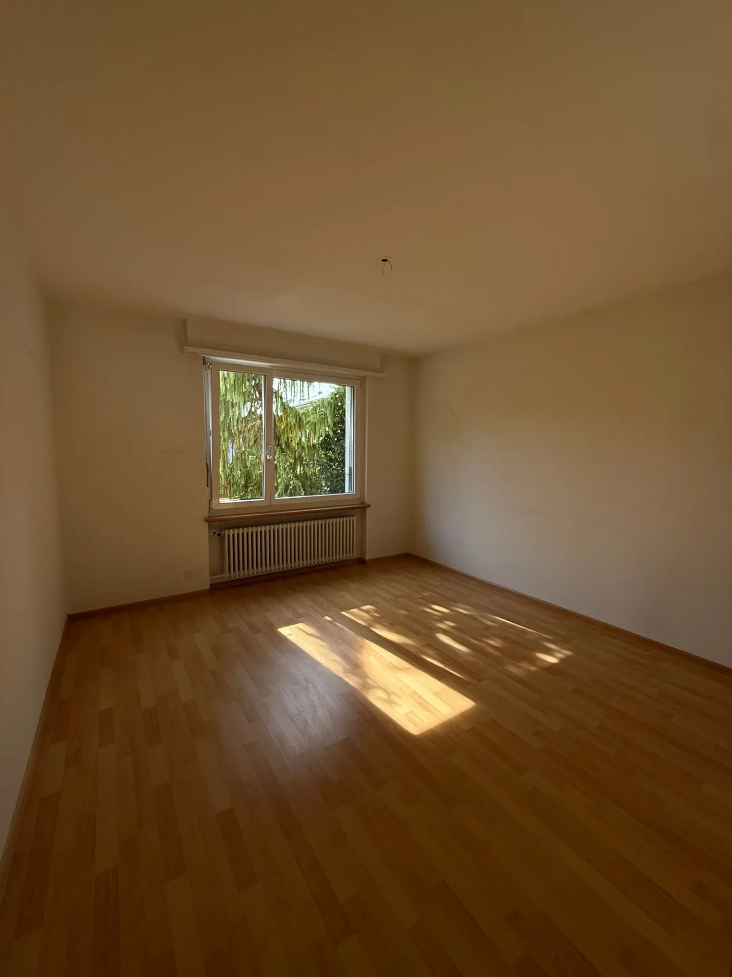 Helle 4-Zimmer-Wohnung mit Balkon - Foto 6 von 15