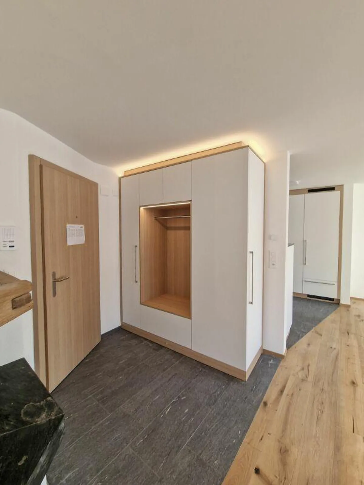 Trasferirsi e godere - appartamento attico ristrutturato di 3 camere ... - Foto 6 di 12