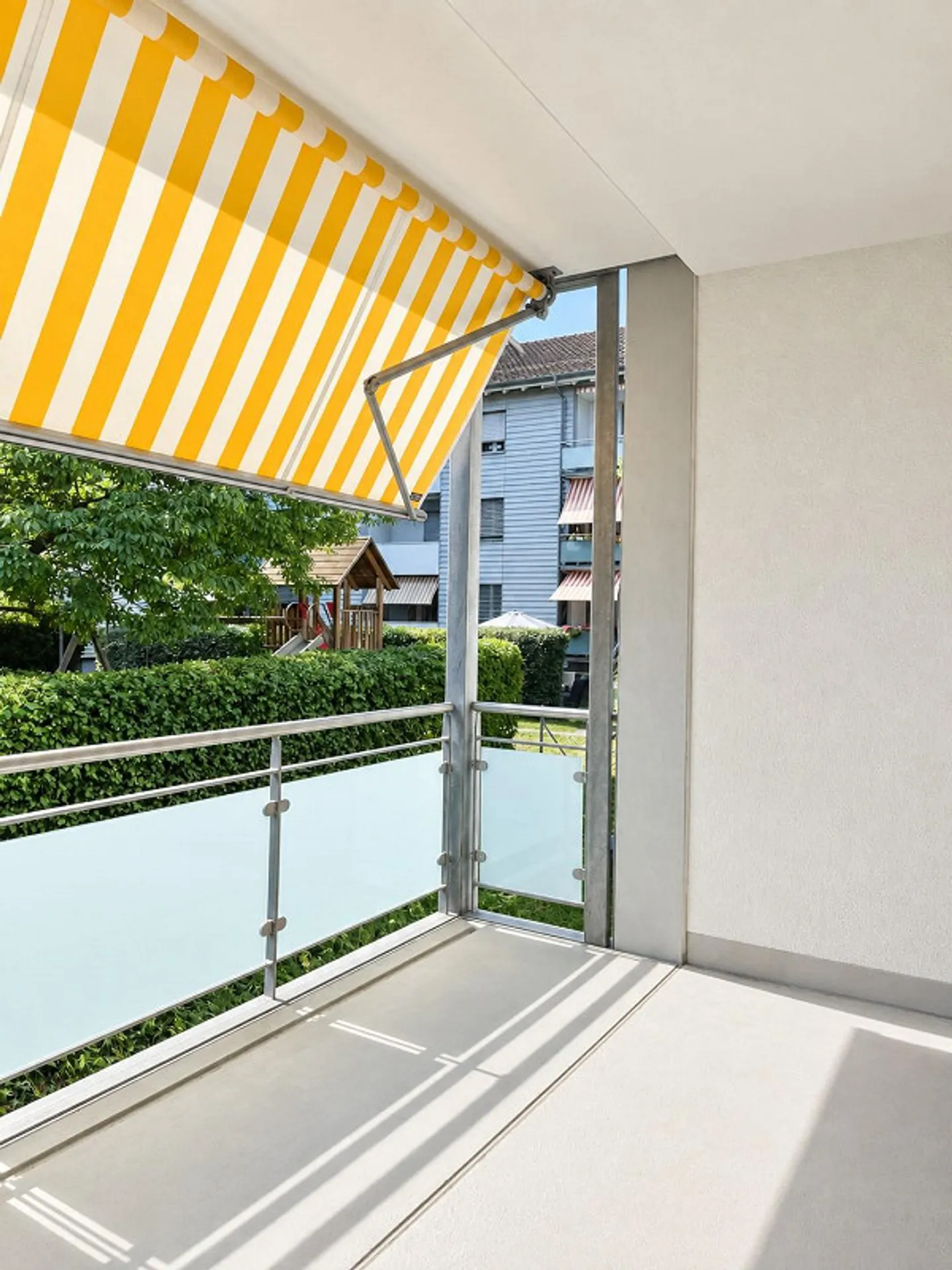 Living in a quiet and central location in Riehen - Photo 1 of 9