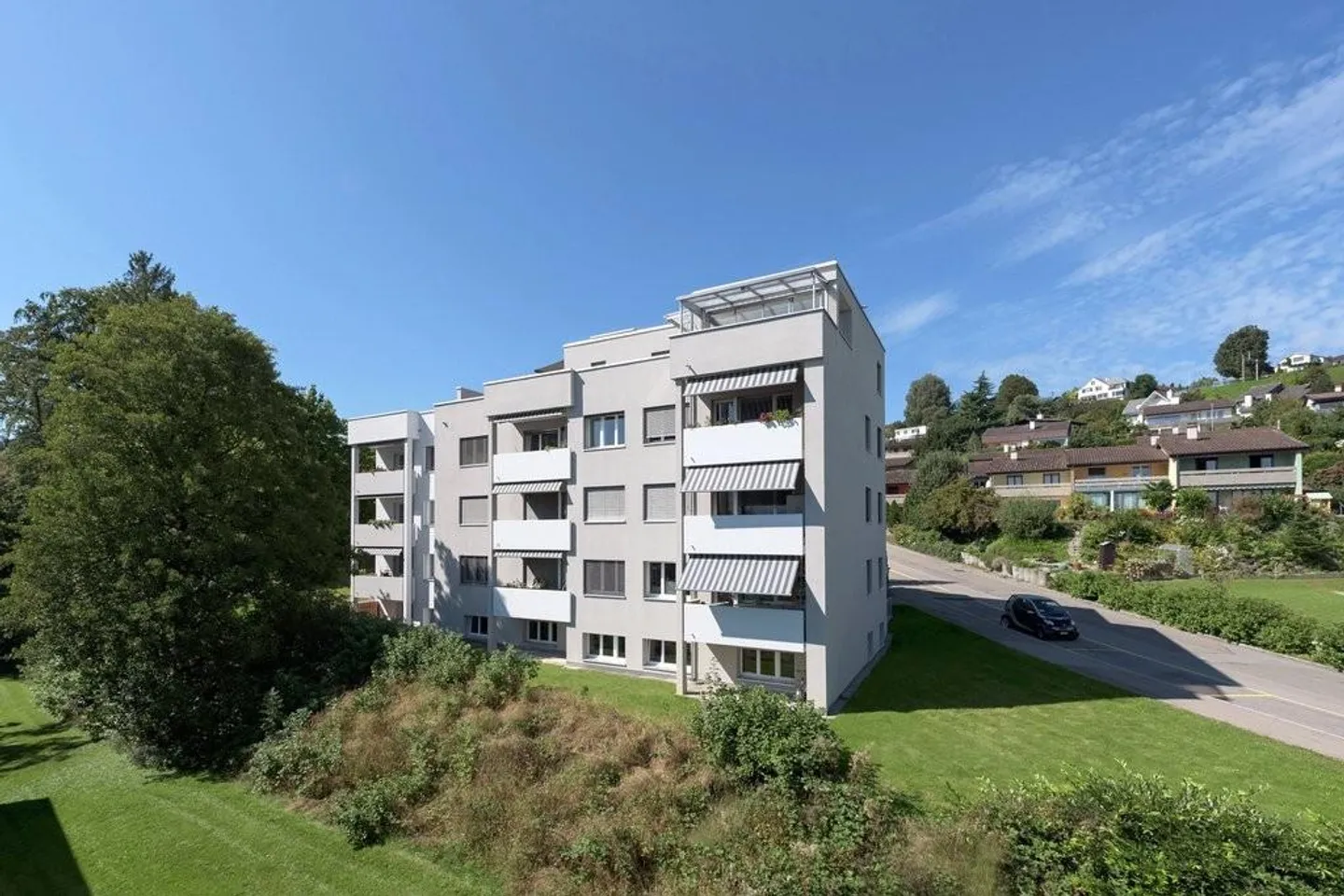 Geräumige Wohnung in ruhiger Lage - Foto 1 von 9