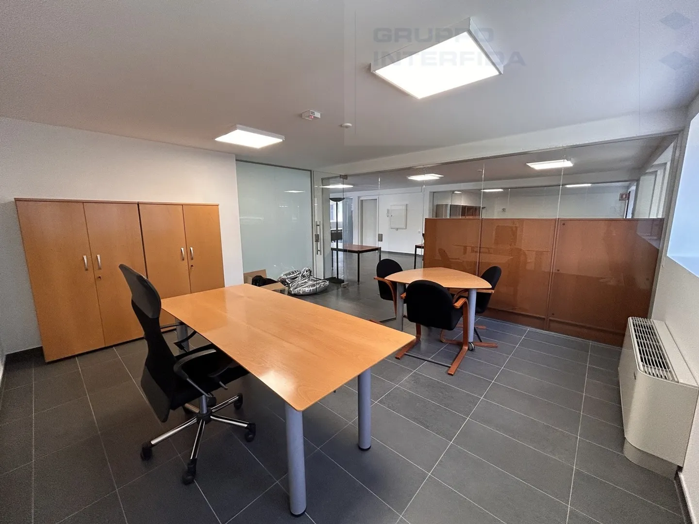 Grand espace commercial Open Space - Photo 7 sur 12