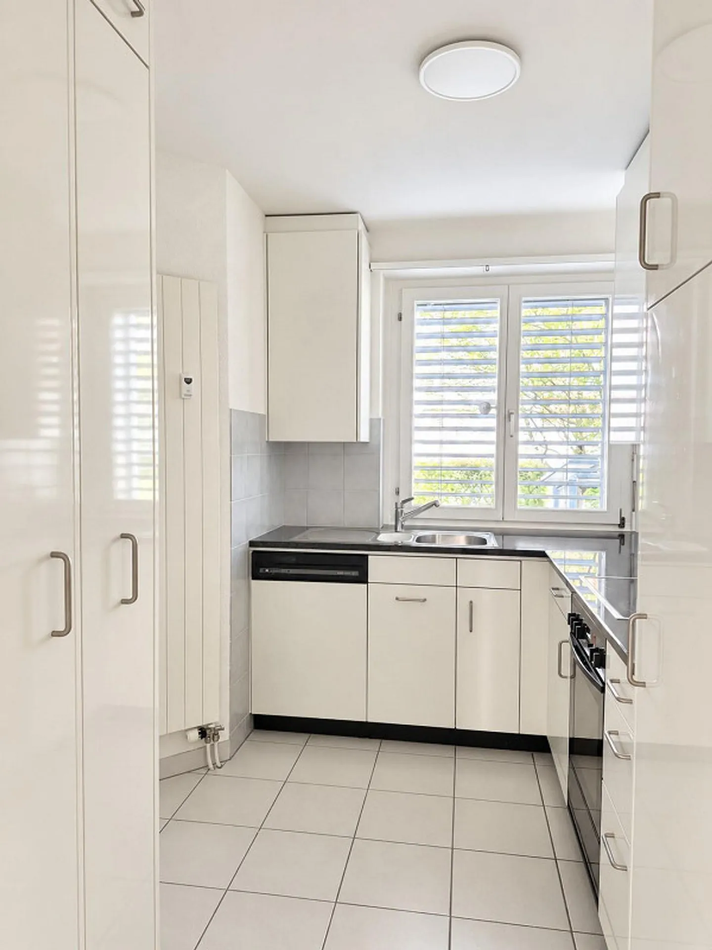 Living in a quiet and central location in Riehen - Photo 5 of 9