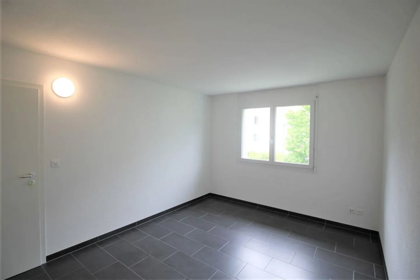 Appartamento giardino 4.5 stanze a Sevelen - Foto 5 di 10